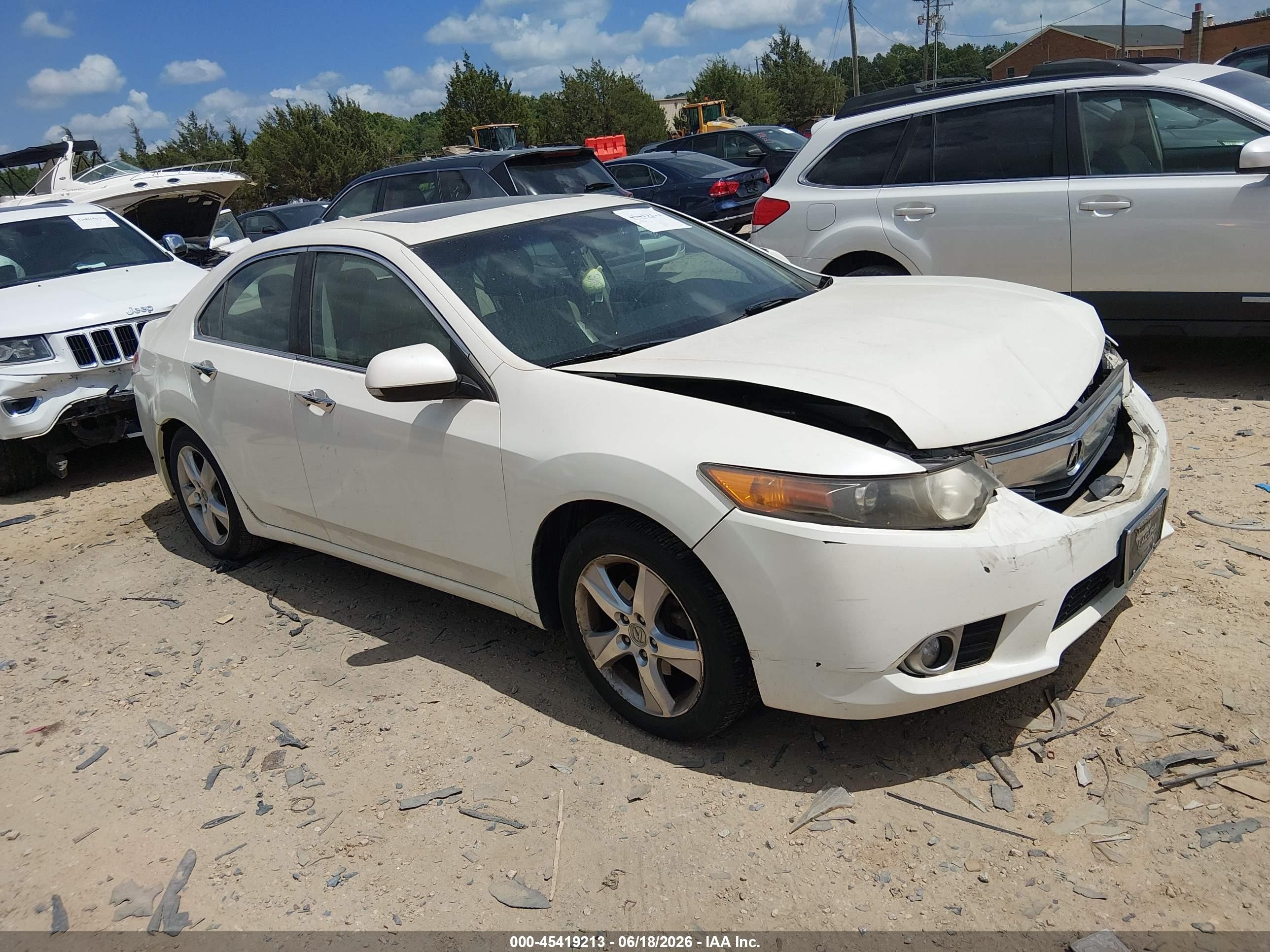 2011 Acura Tsx 2.4 Белый vin: JH4CU2F66BC018561