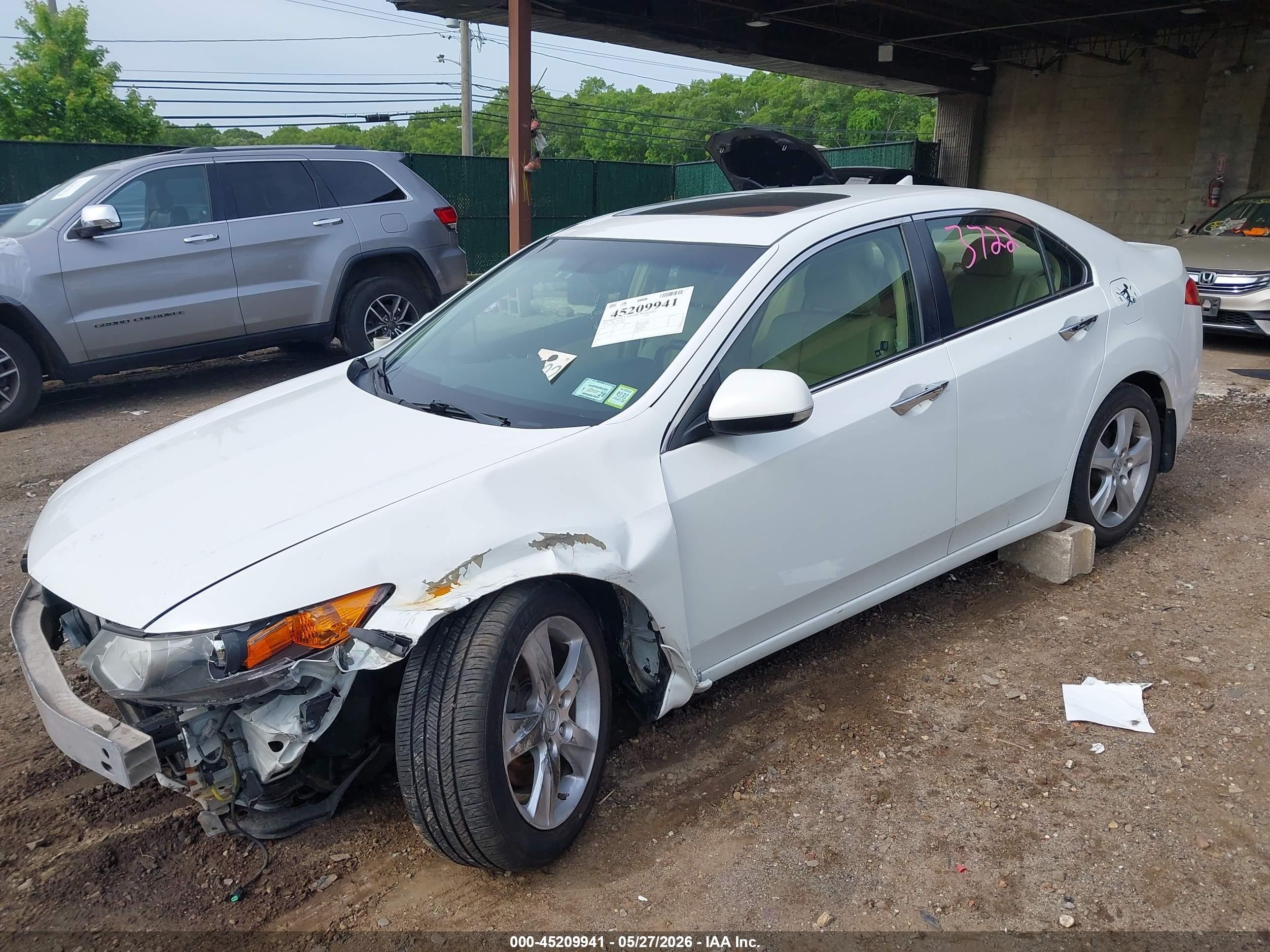 2012 Acura Tsx 2.4 Белый vin: JH4CU2F66CC009666