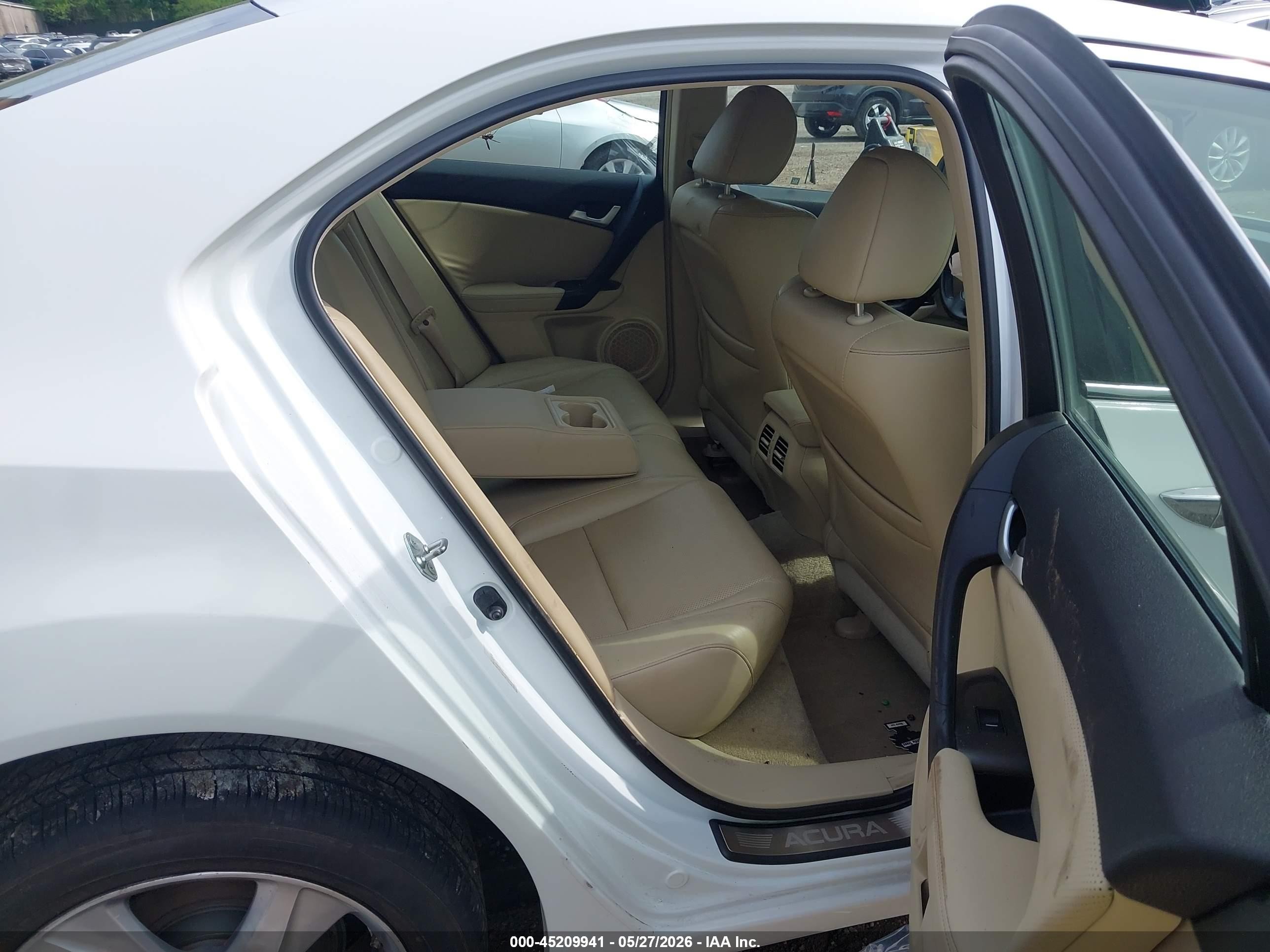 2012 Acura Tsx 2.4 Белый vin: JH4CU2F66CC009666