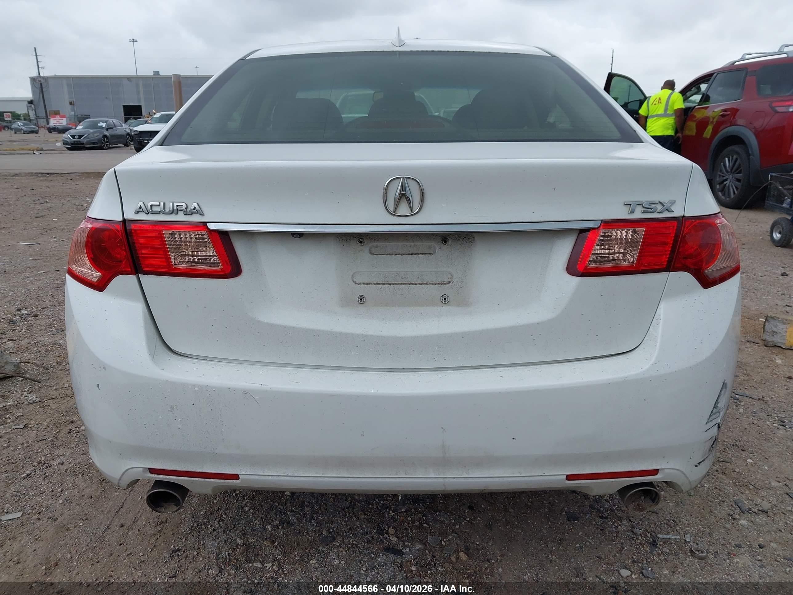 2012 Acura Tsx 2.4 White vin: JH4CU2F66CC017914