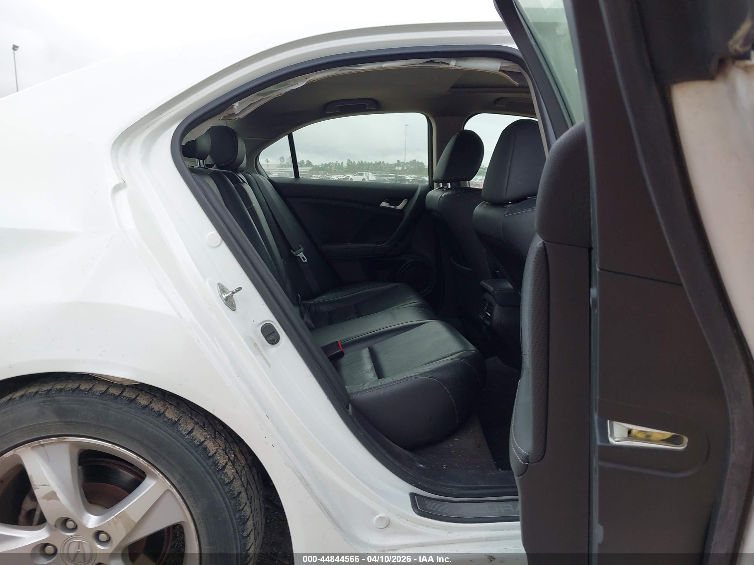 2012 Acura Tsx 2.4 White vin: JH4CU2F66CC017914
