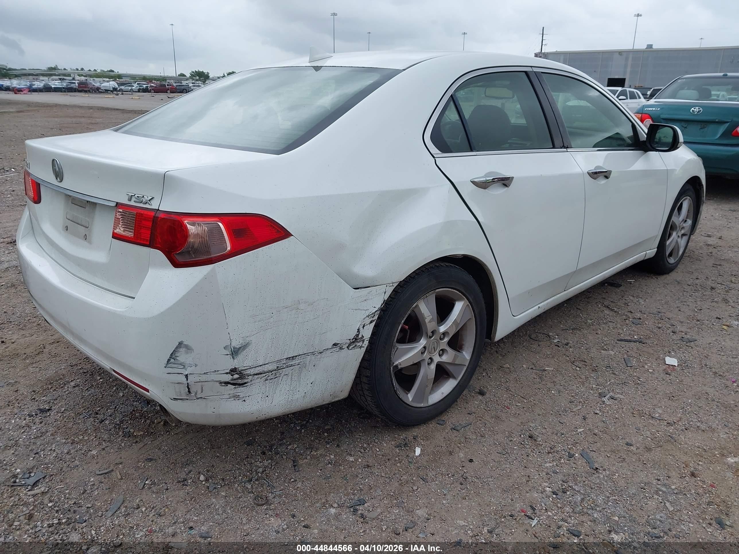 2012 Acura Tsx 2.4 White vin: JH4CU2F66CC017914