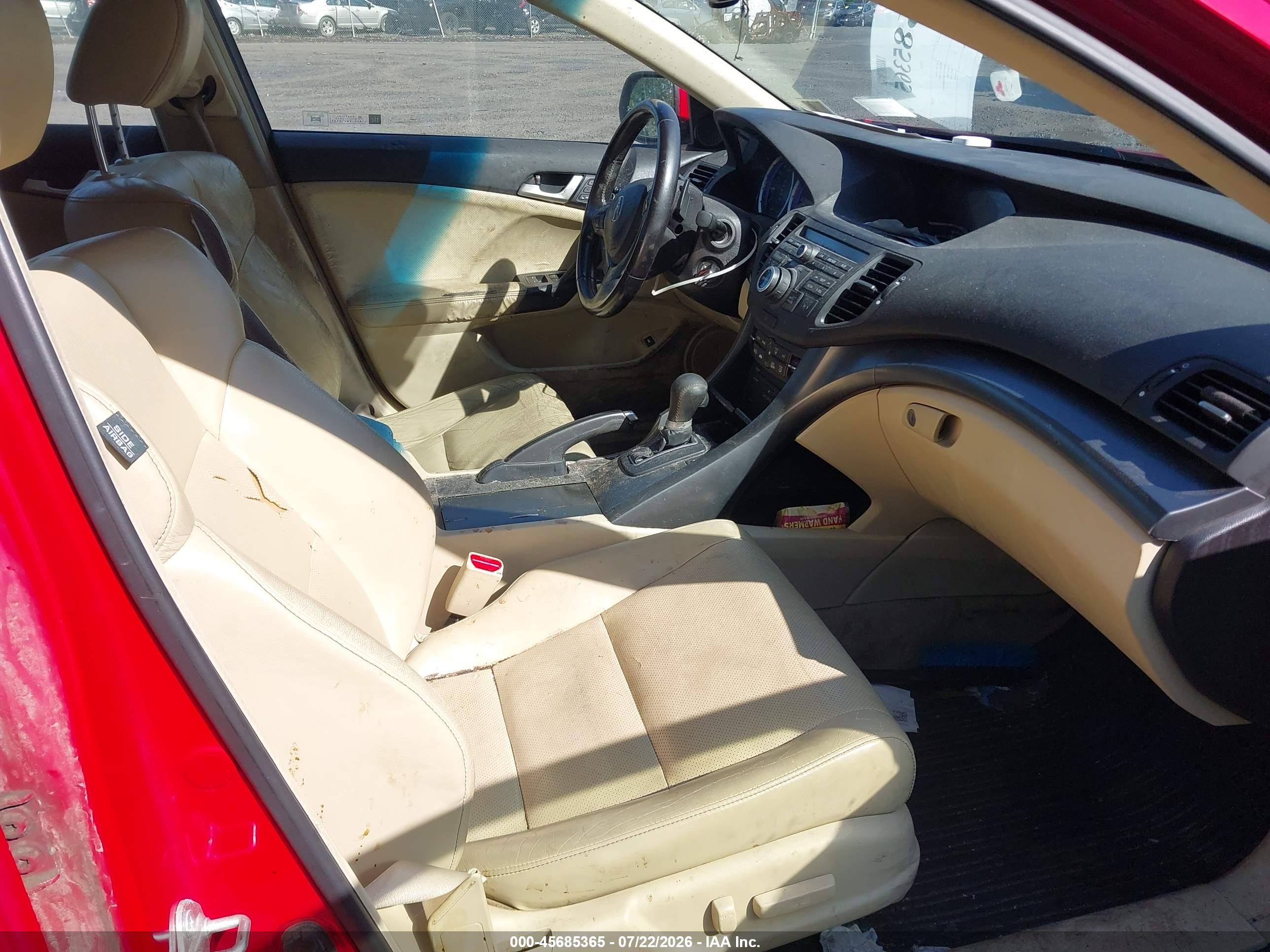 2013 Acura Tsx 2.4 Red vin: JH4CU2F66DC002055