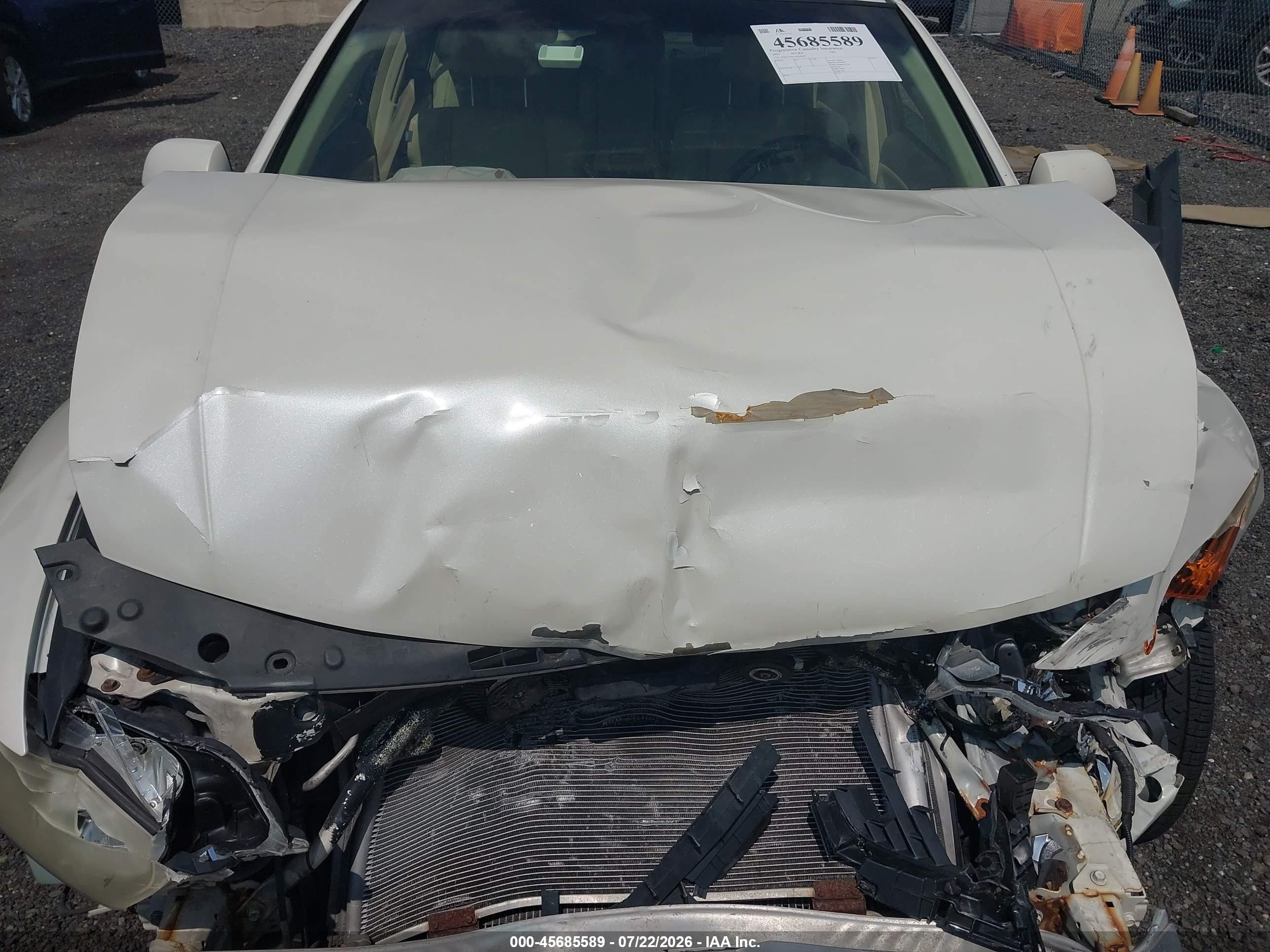 2010 Acura Tsx 2.4 Белый vin: JH4CU2F67AC000827
