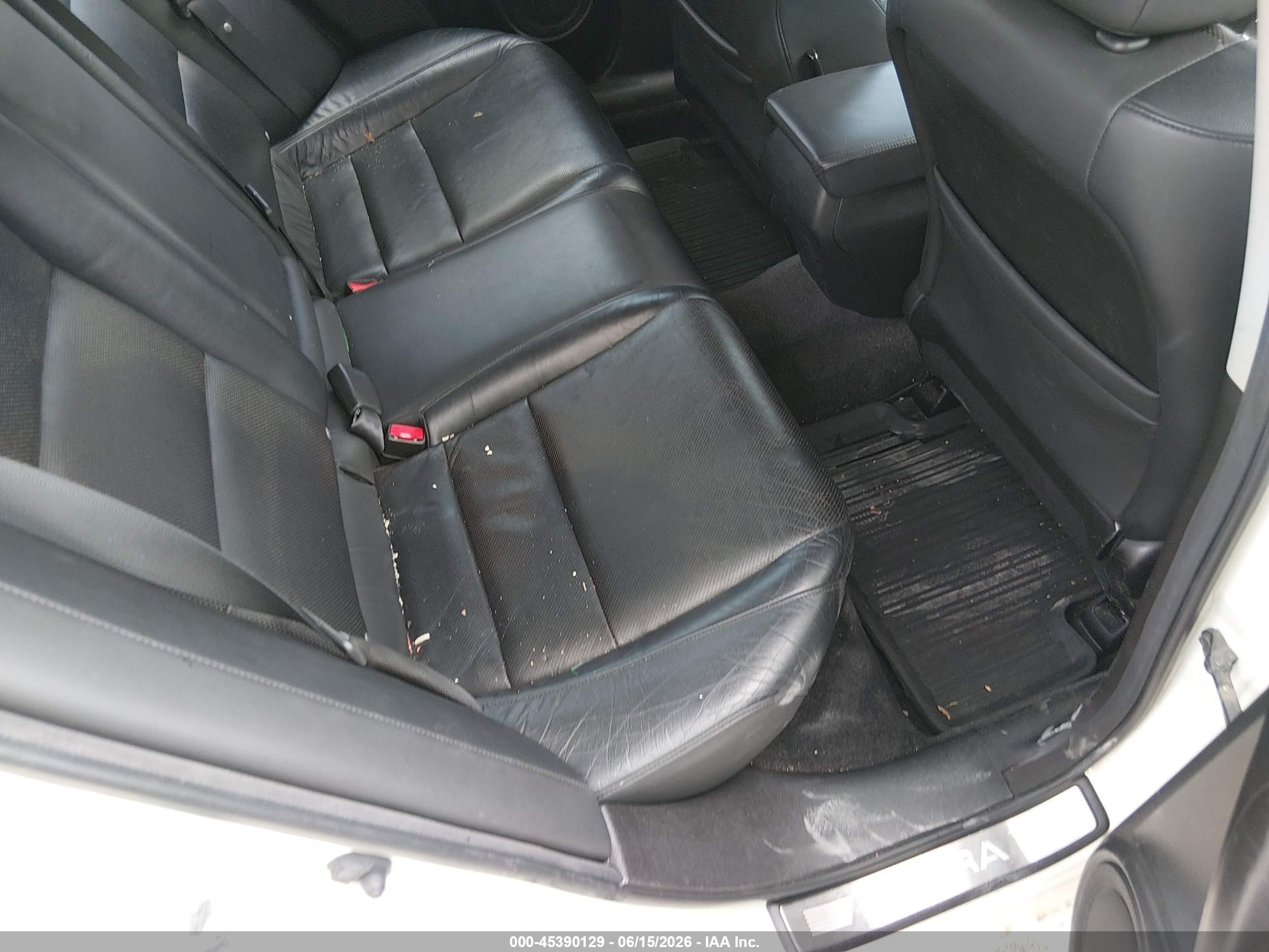 2010 Acura Tsx 2.4 White vin: JH4CU2F67AC009091