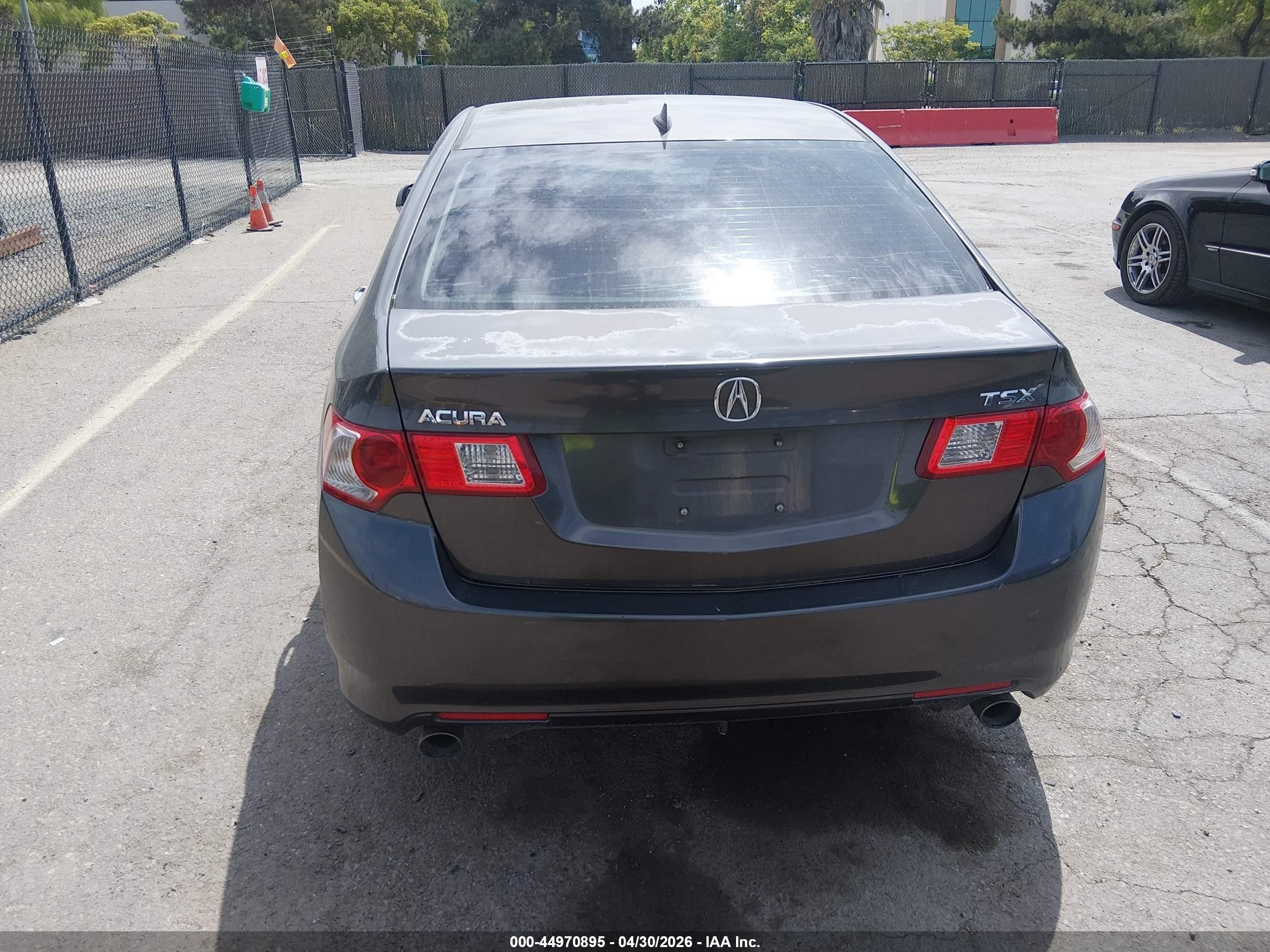 2010 Acura Tsx 2.4 Gray vin: JH4CU2F67AC011505