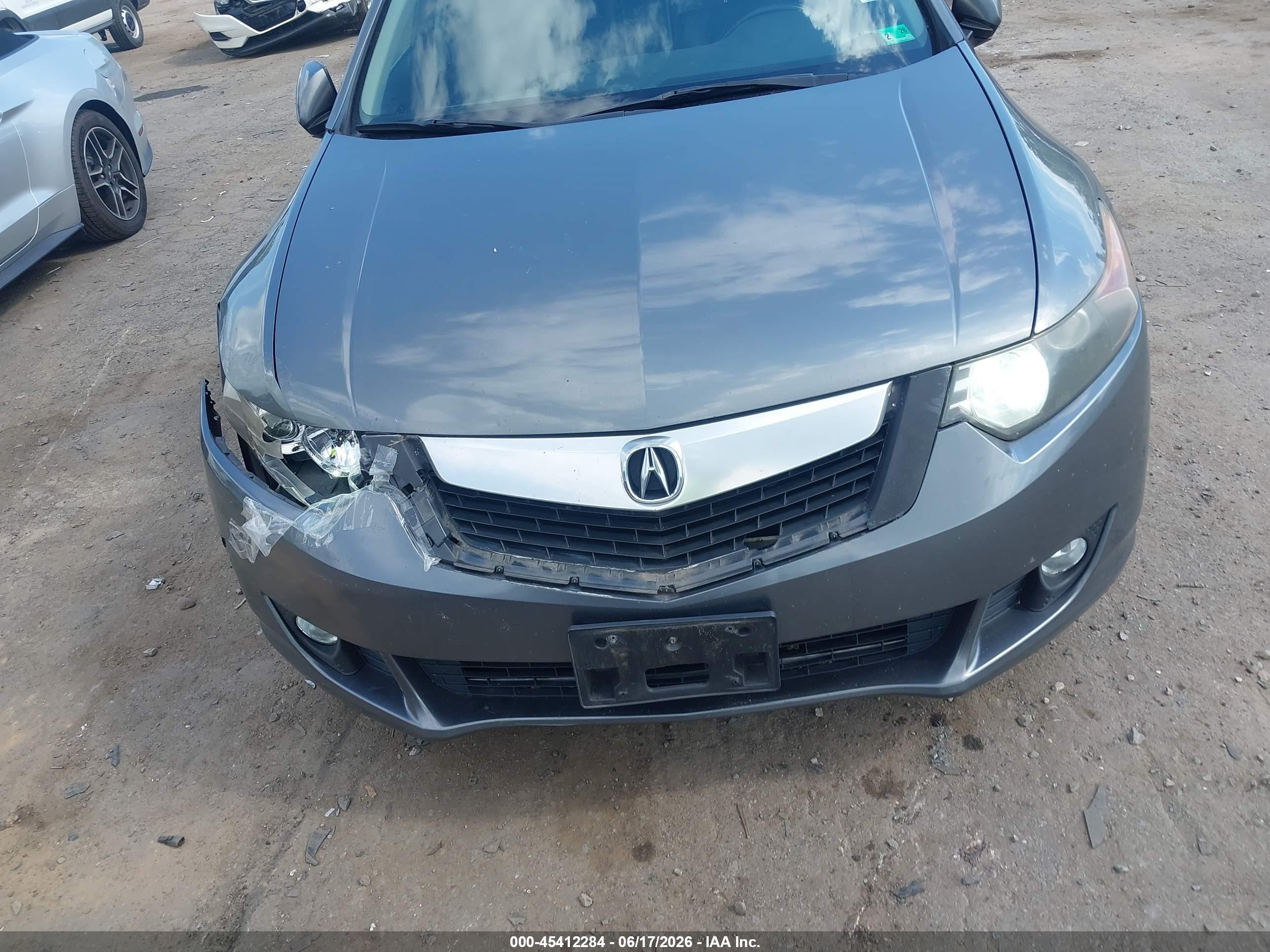2010 Acura Tsx 2.4 Gray vin: JH4CU2F67AC028708