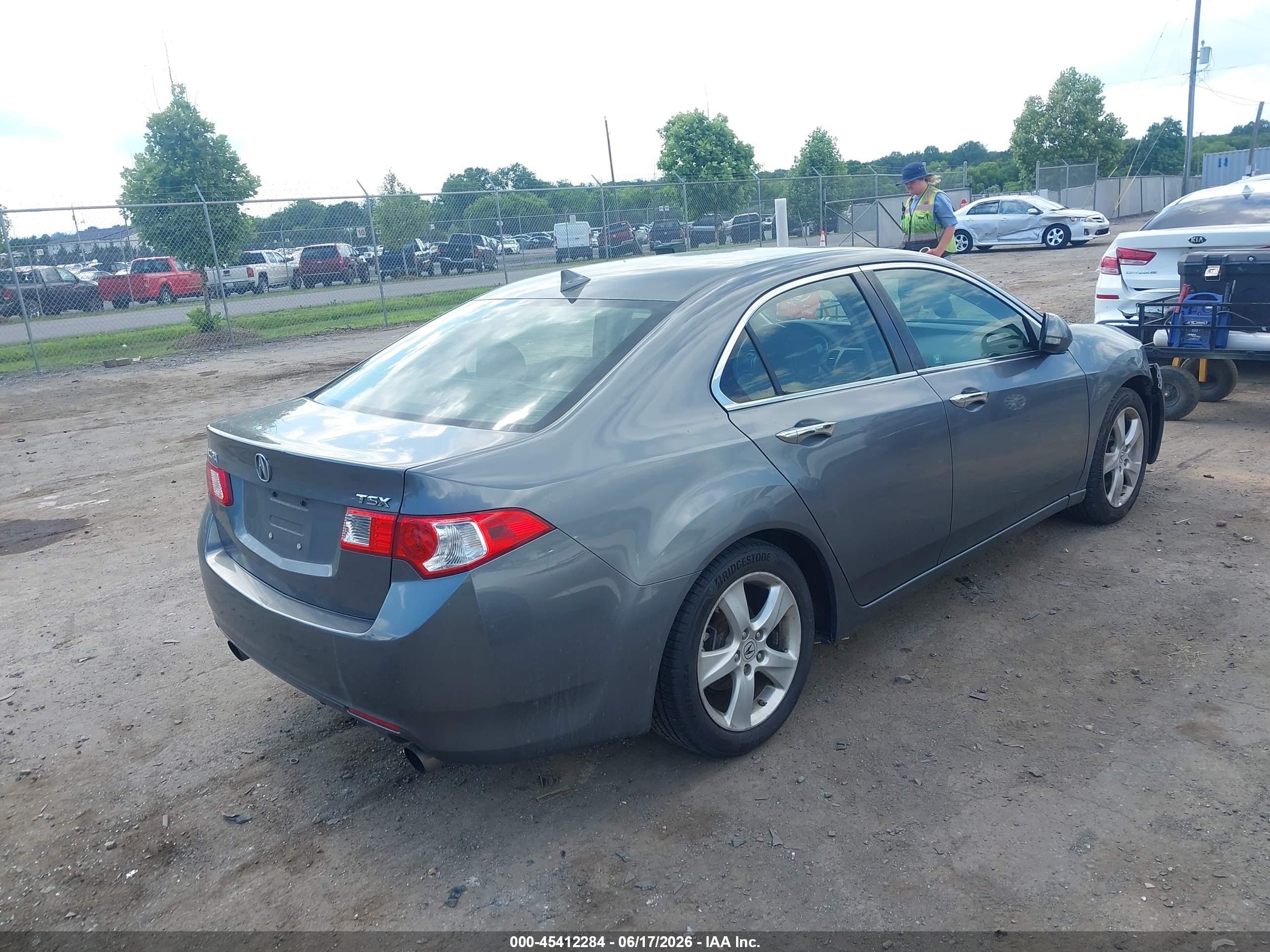 2010 Acura Tsx 2.4 Gray vin: JH4CU2F67AC028708