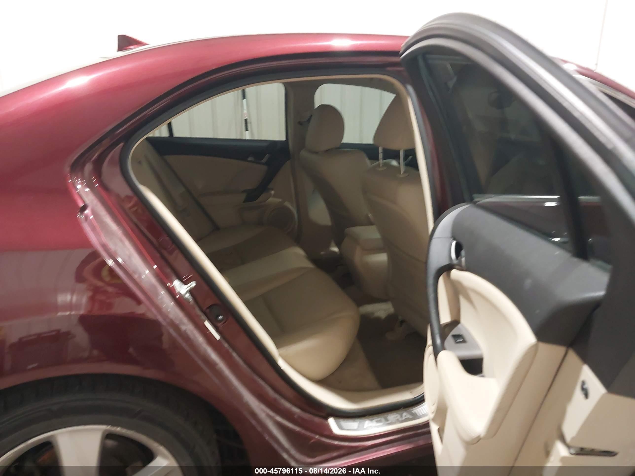 2010 Acura Tsx 2.4 Maroon vin: JH4CU2F67AC033164