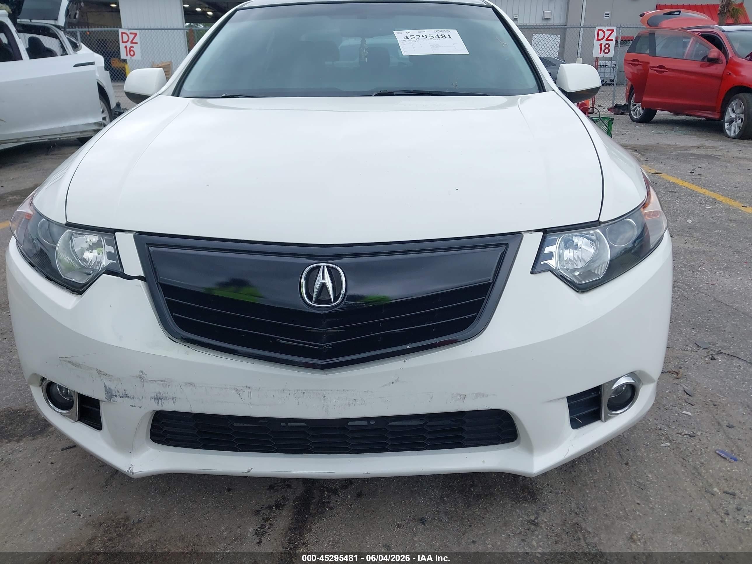 2011 Acura Tsx 2.4 White vin: JH4CU2F67BC007309
