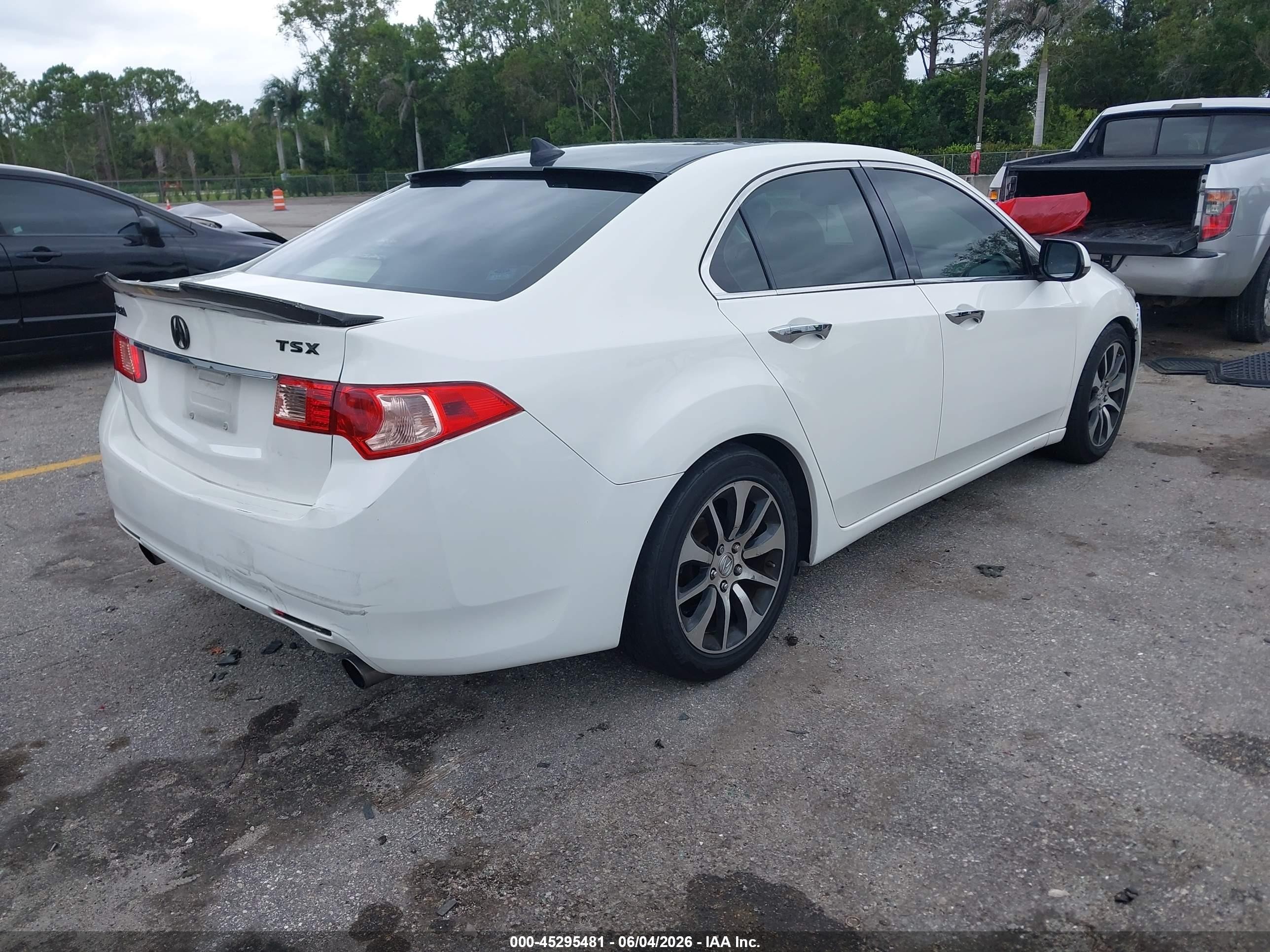 2011 Acura Tsx 2.4 White vin: JH4CU2F67BC007309