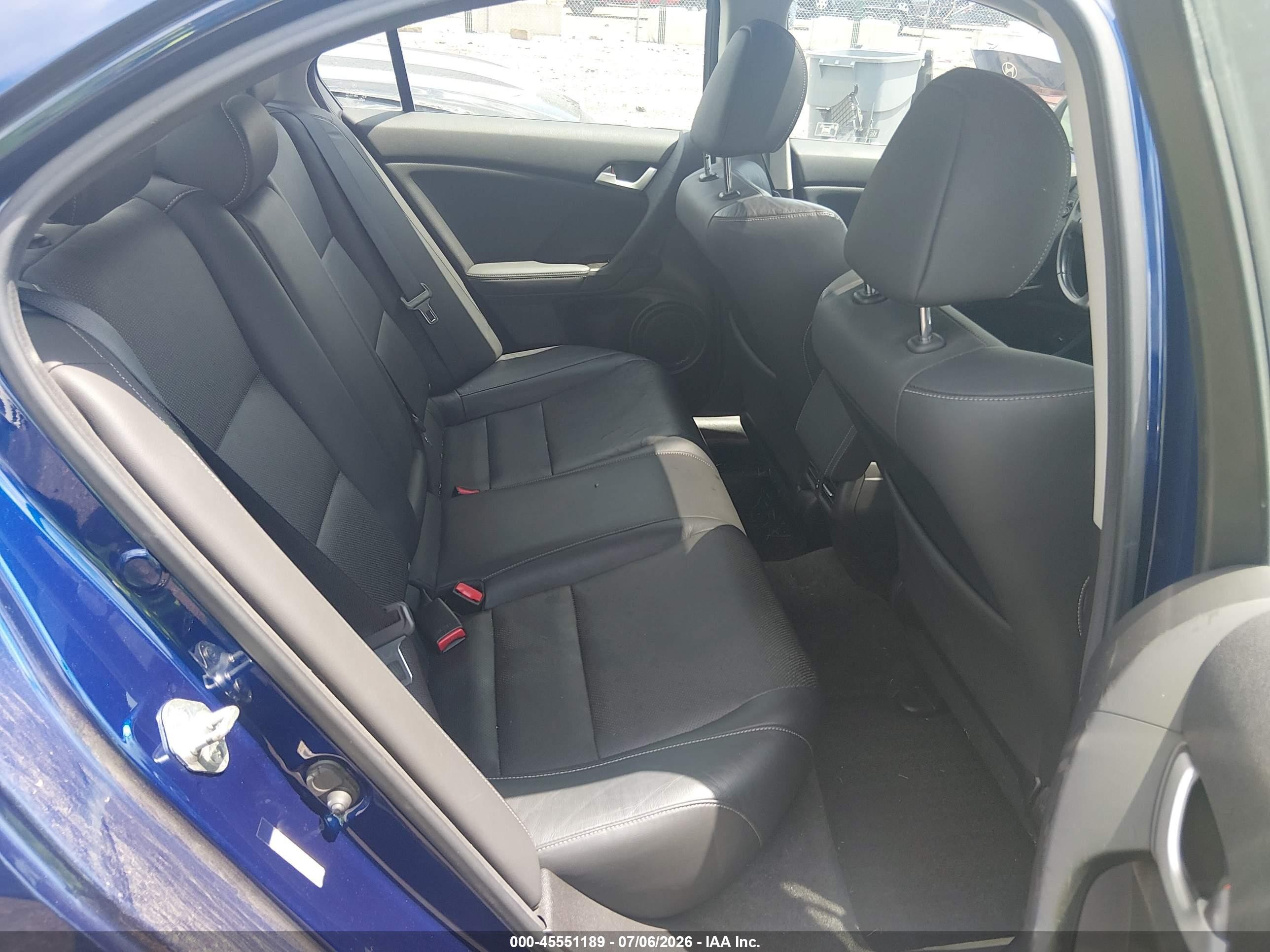 2011 Acura Tsx 2.4 Blue vin: JH4CU2F67BC007987