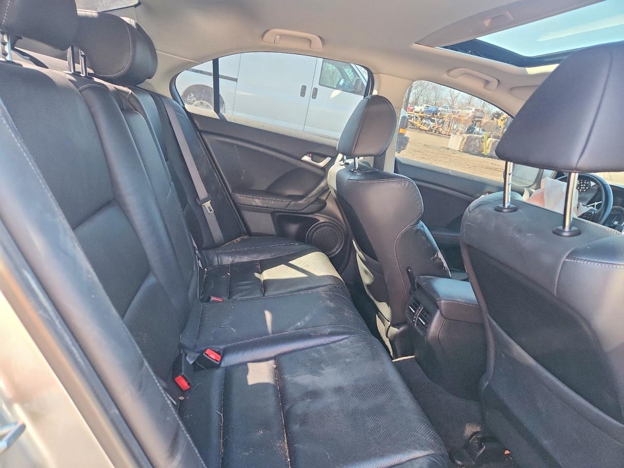2011 Acura Tsx Silver vin: JH4CU2F67BC016544