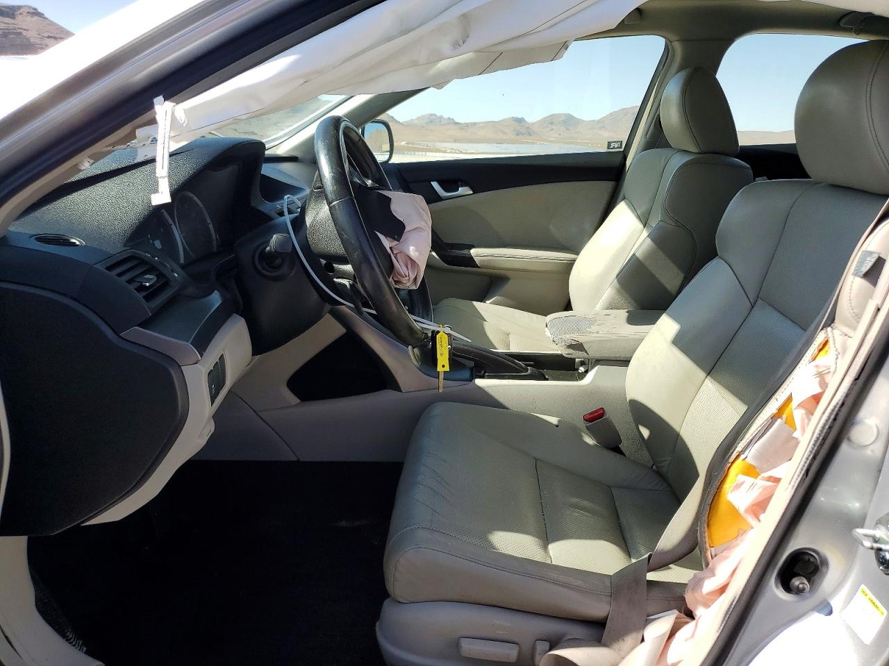2014 Acura Tsx Tech Silver vin: JH4CU2F67EC002583