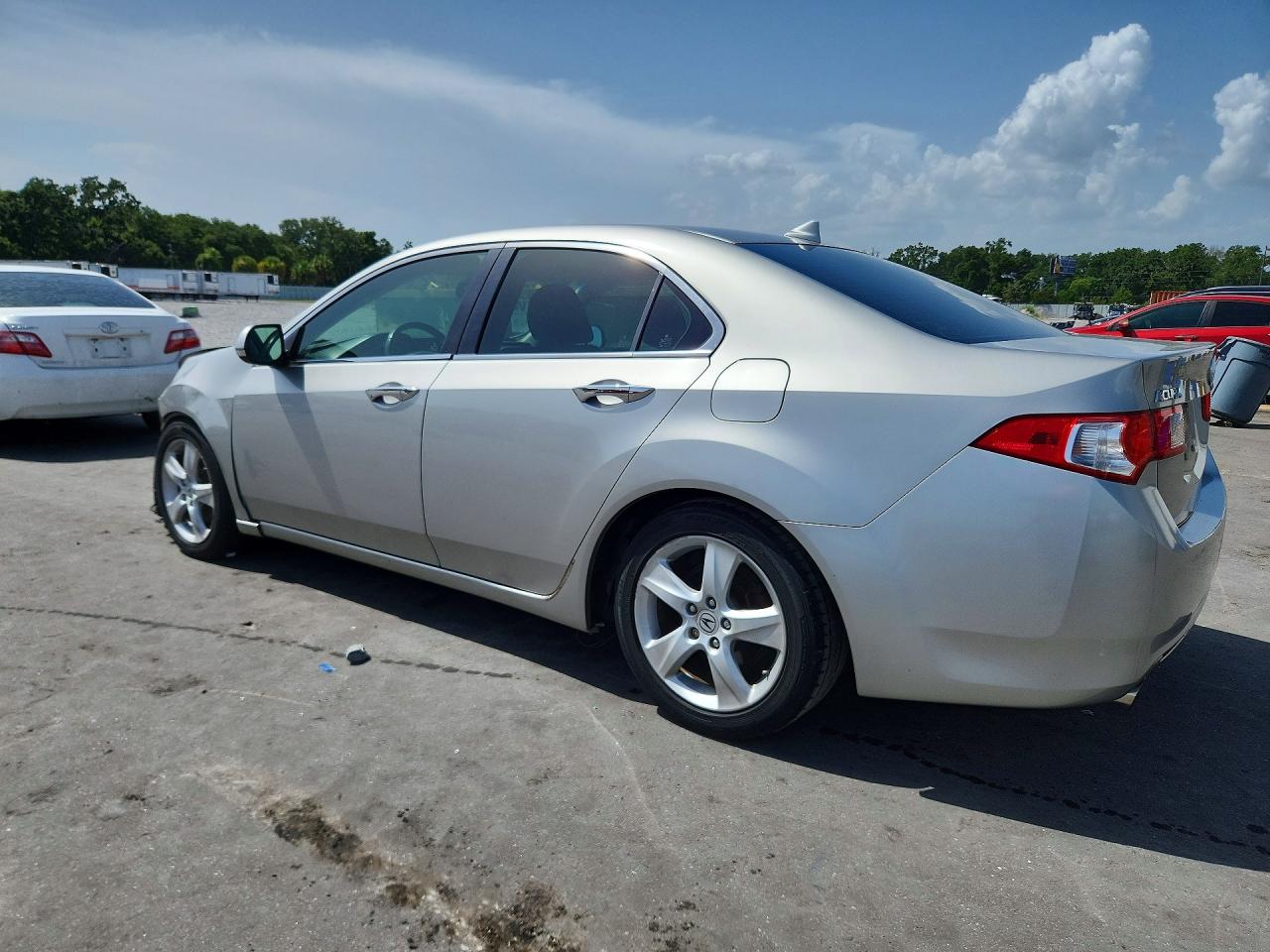 2010 Acura Tsx Silver vin: JH4CU2F68AC014011