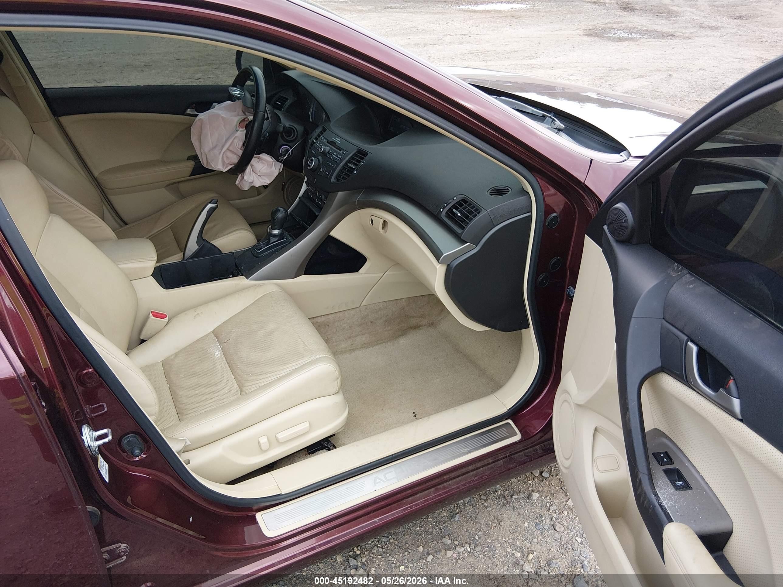 2010 Acura Tsx 2.4 Maroon vin: JH4CU2F68AC023372