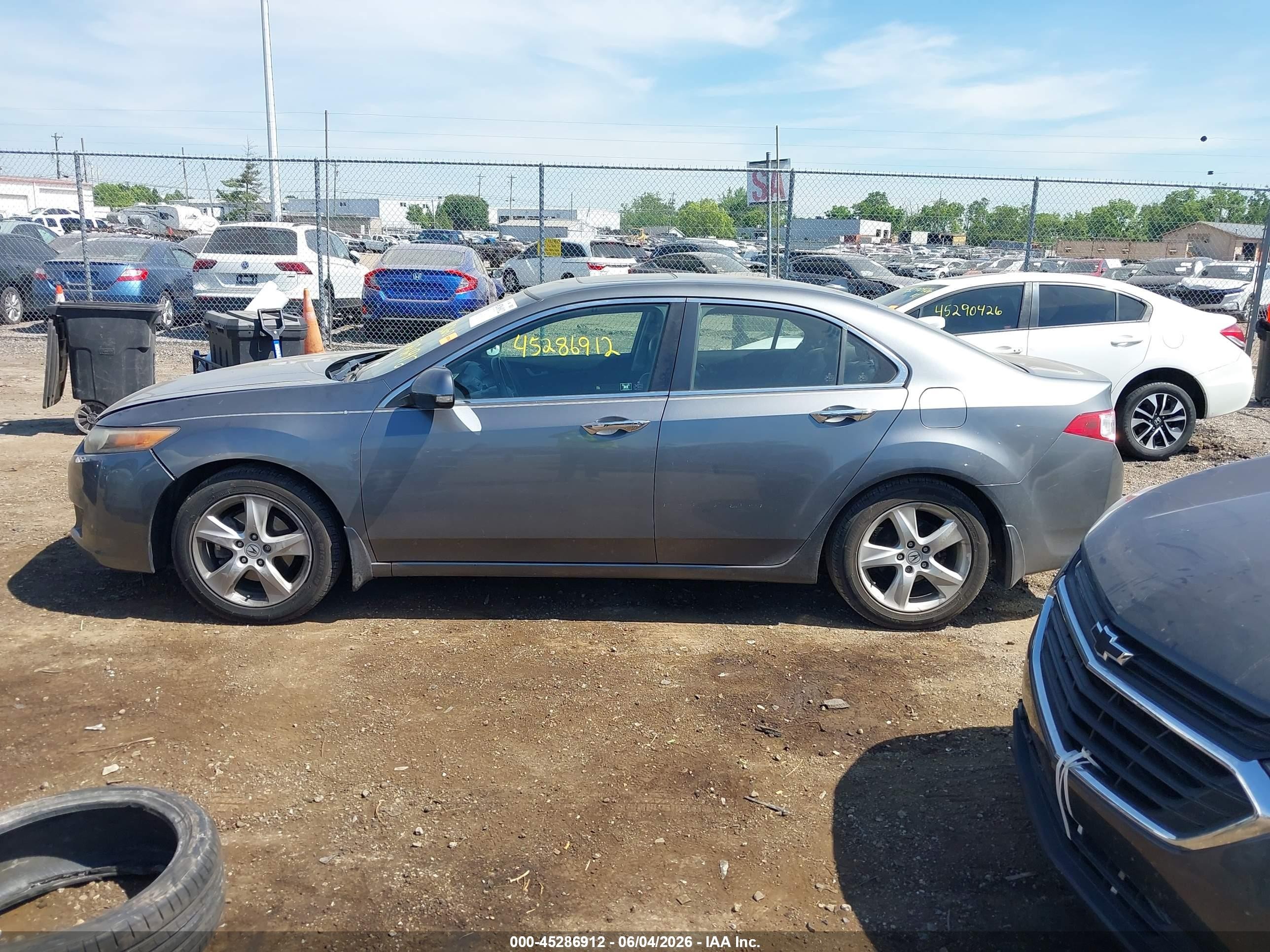 2010 Acura Tsx 2.4 Black vin: JH4CU2F68AC028068