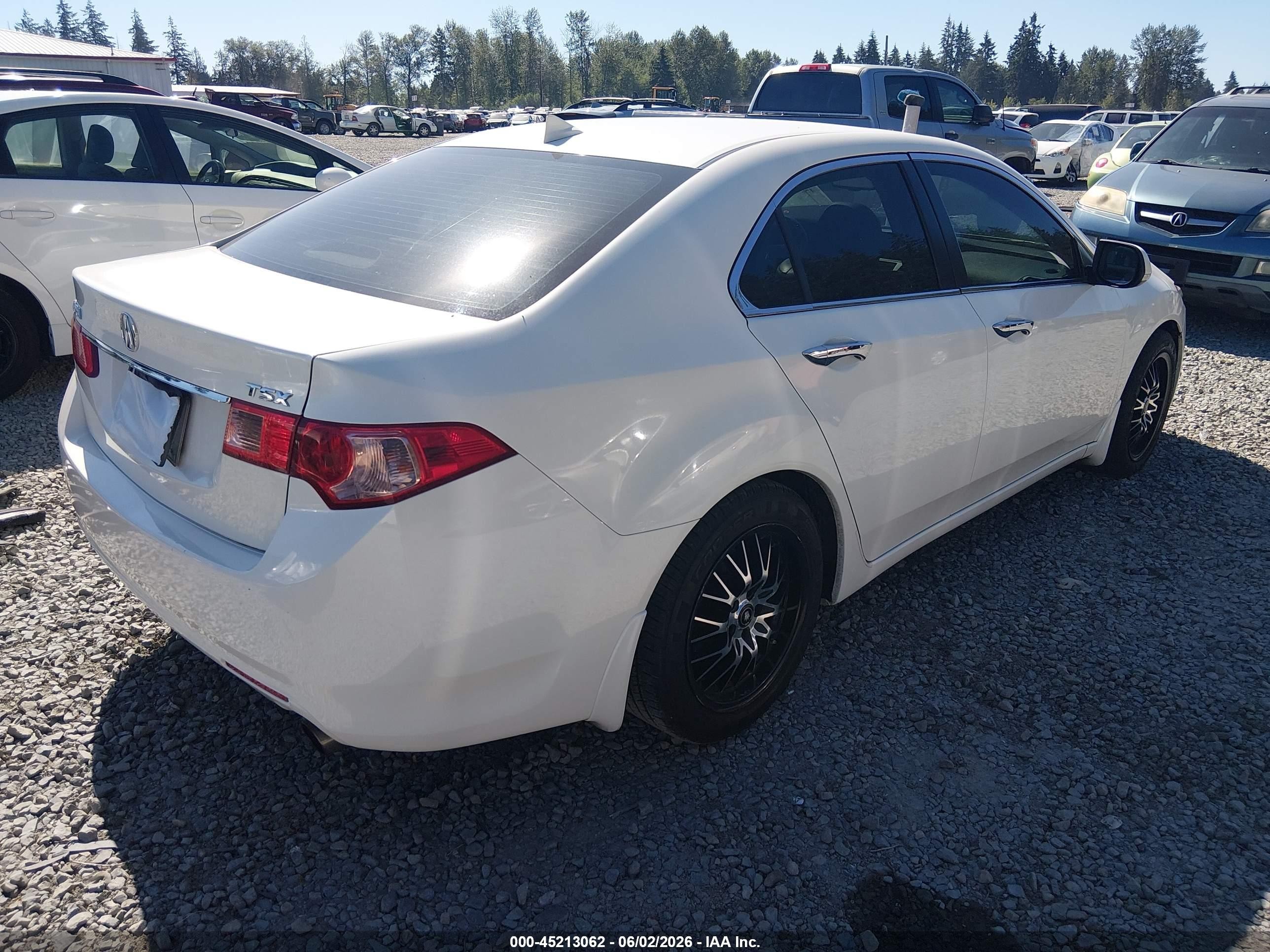 2011 Acura Tsx 2.4 White vin: JH4CU2F68BC003799
