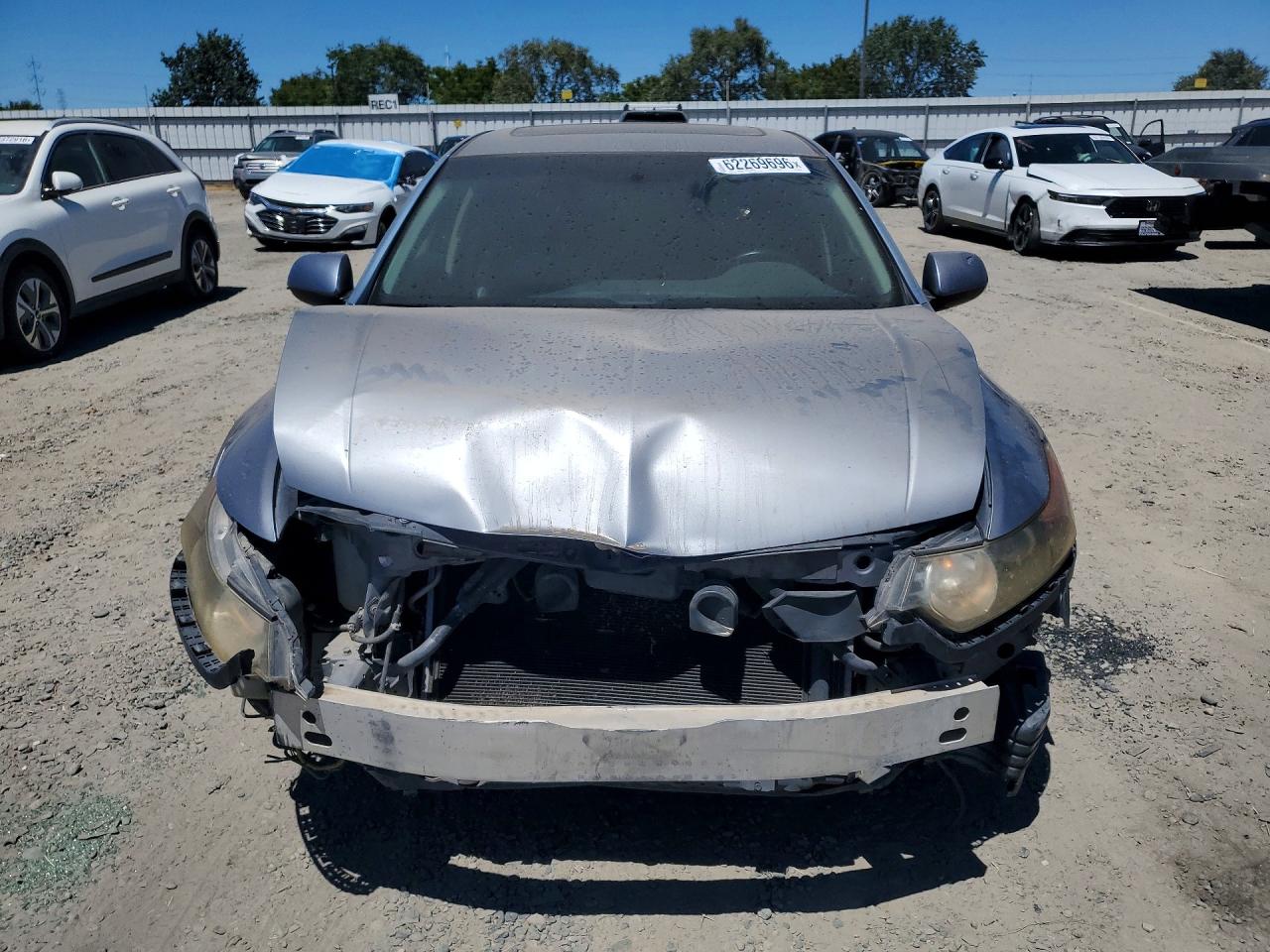 2011 Acura Tsx Silver vin: JH4CU2F68BC009604