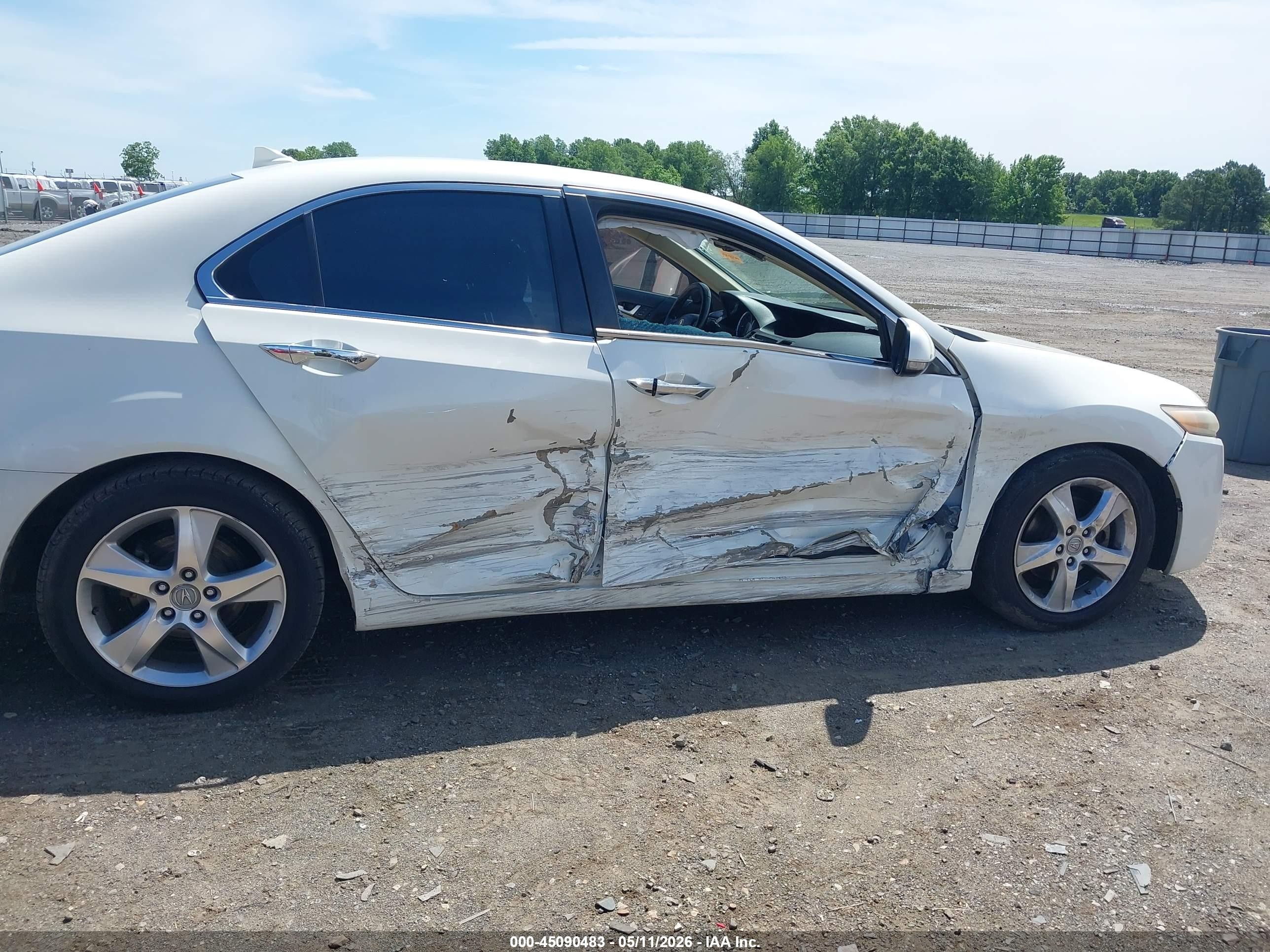 2011 Acura Tsx 2.4 White vin: JH4CU2F68BC015290