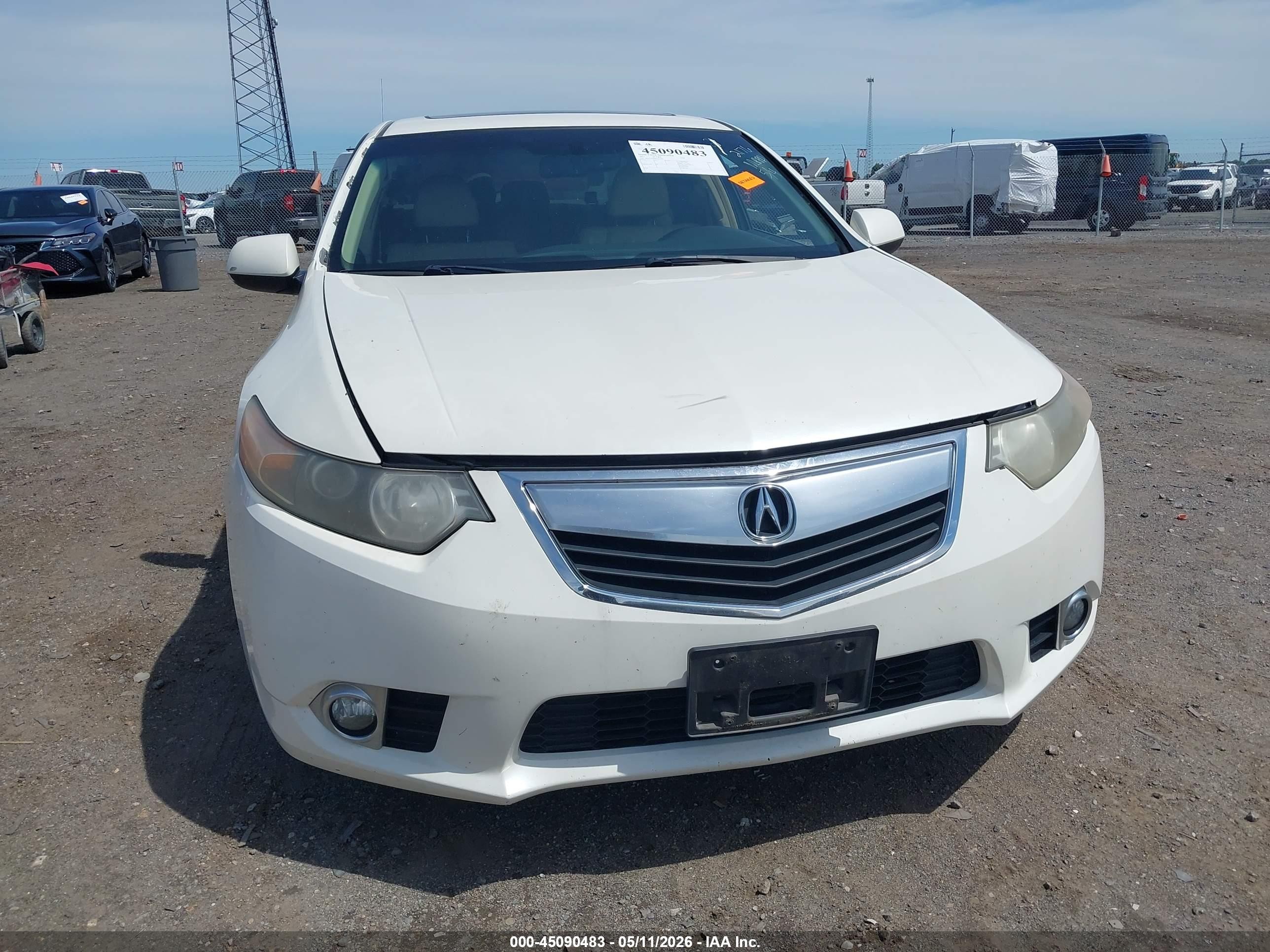 2011 Acura Tsx 2.4 White vin: JH4CU2F68BC015290