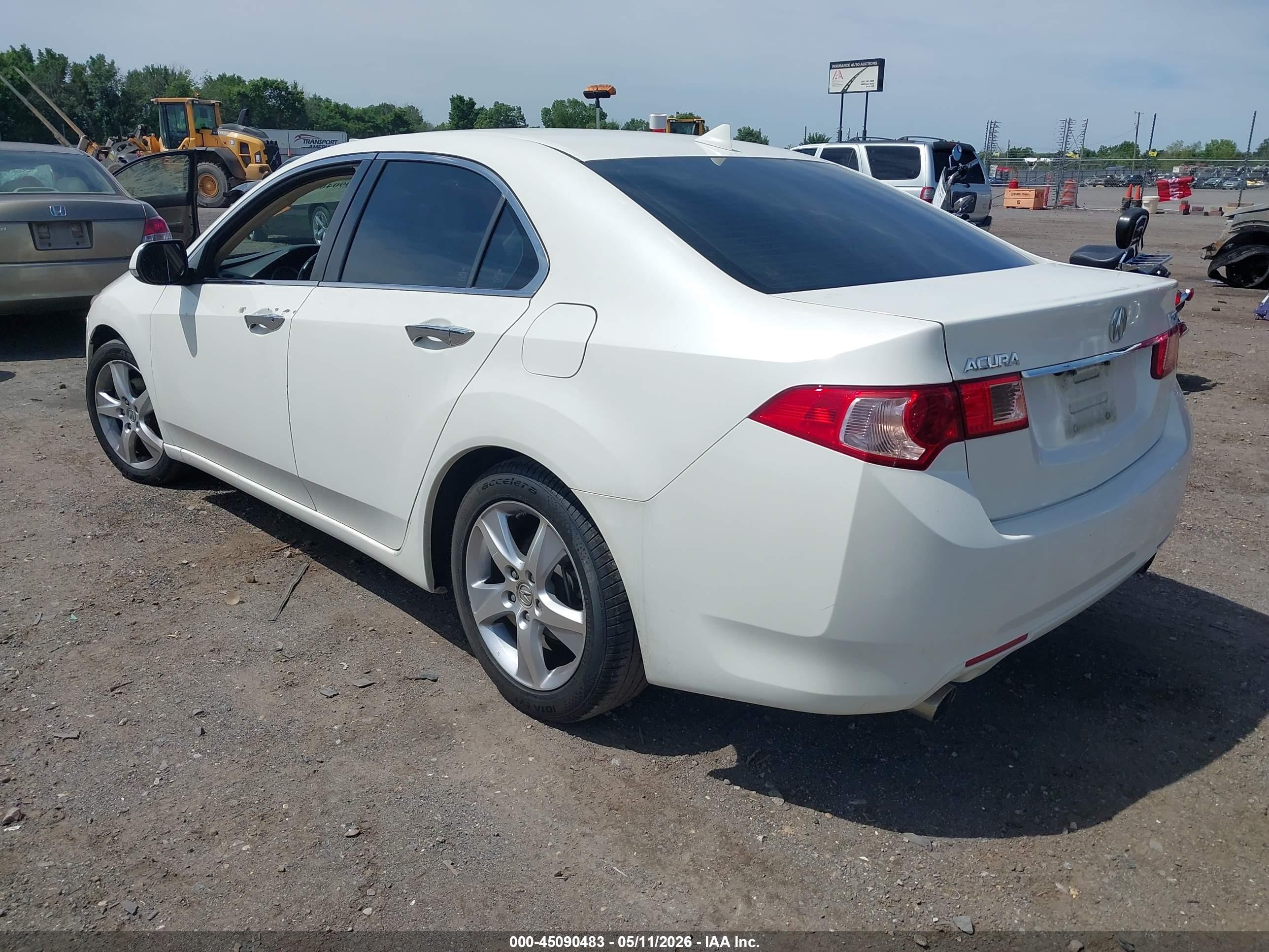 2011 Acura Tsx 2.4 White vin: JH4CU2F68BC015290
