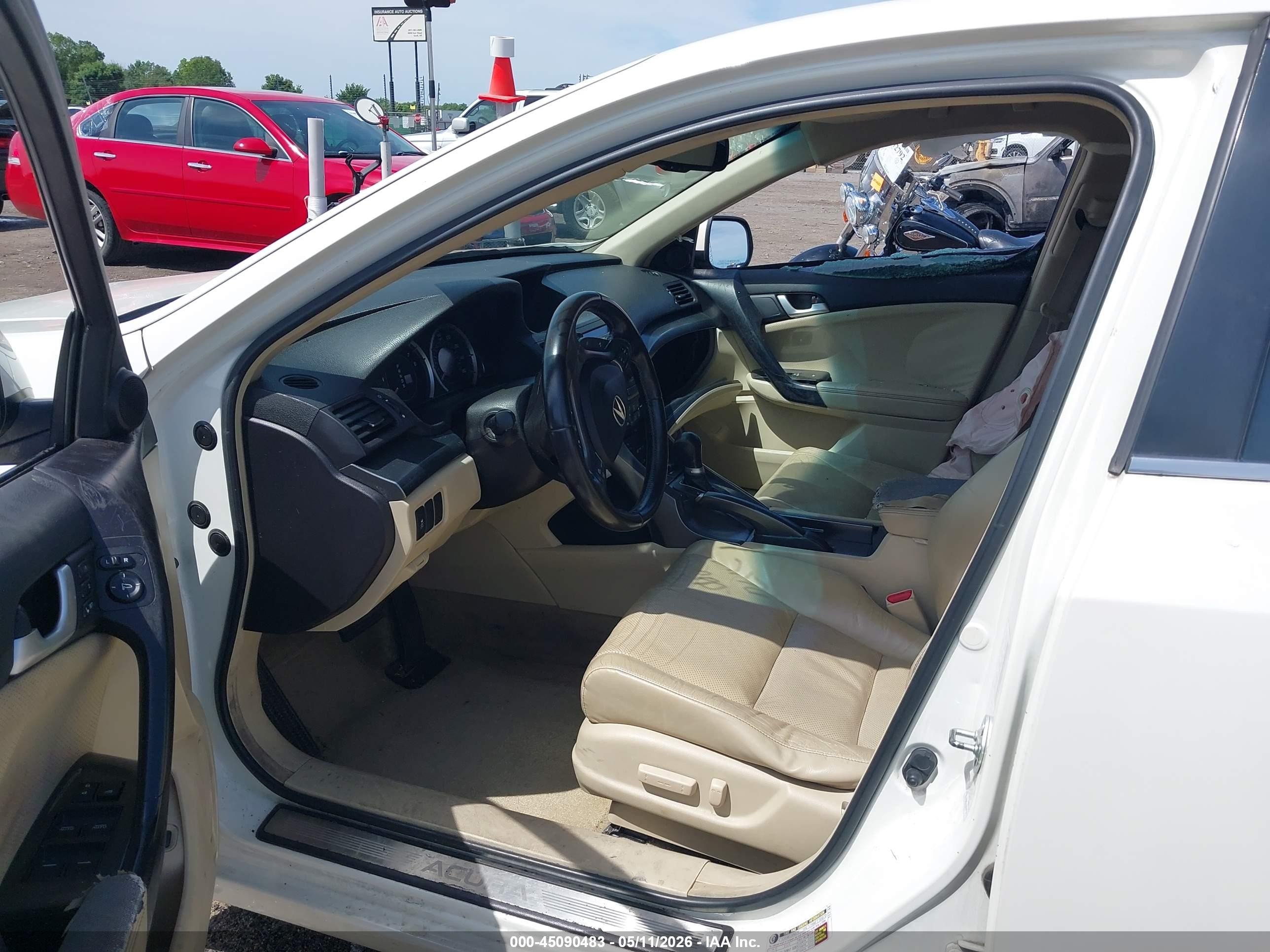 2011 Acura Tsx 2.4 White vin: JH4CU2F68BC015290