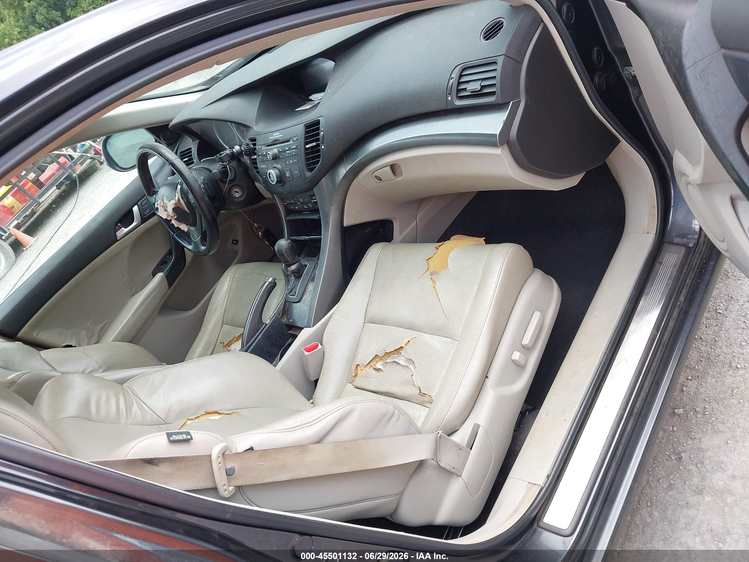 2011 Acura Tsx 2.4 Серый vin: JH4CU2F68BC015712