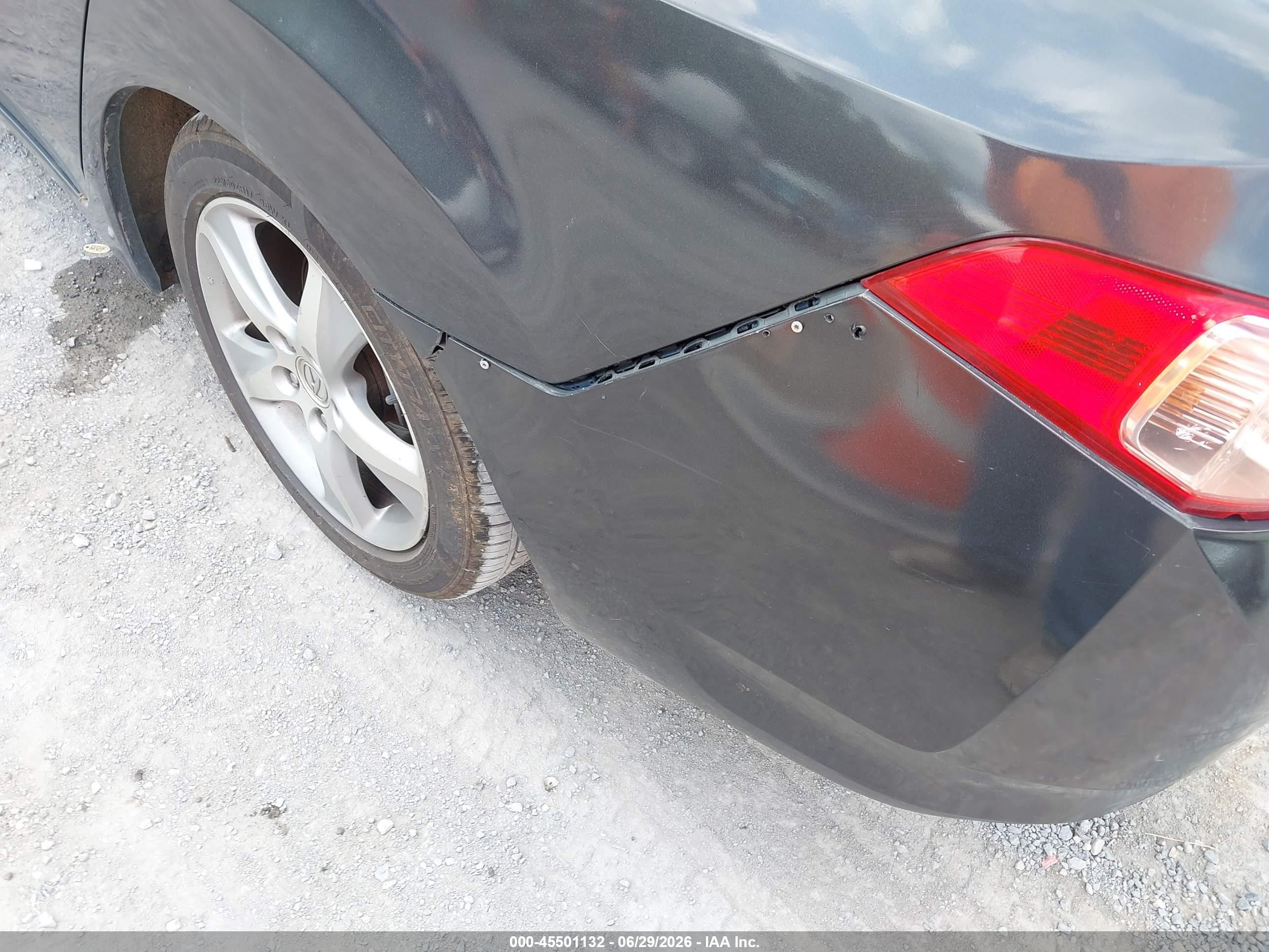2011 Acura Tsx 2.4 Серый vin: JH4CU2F68BC015712