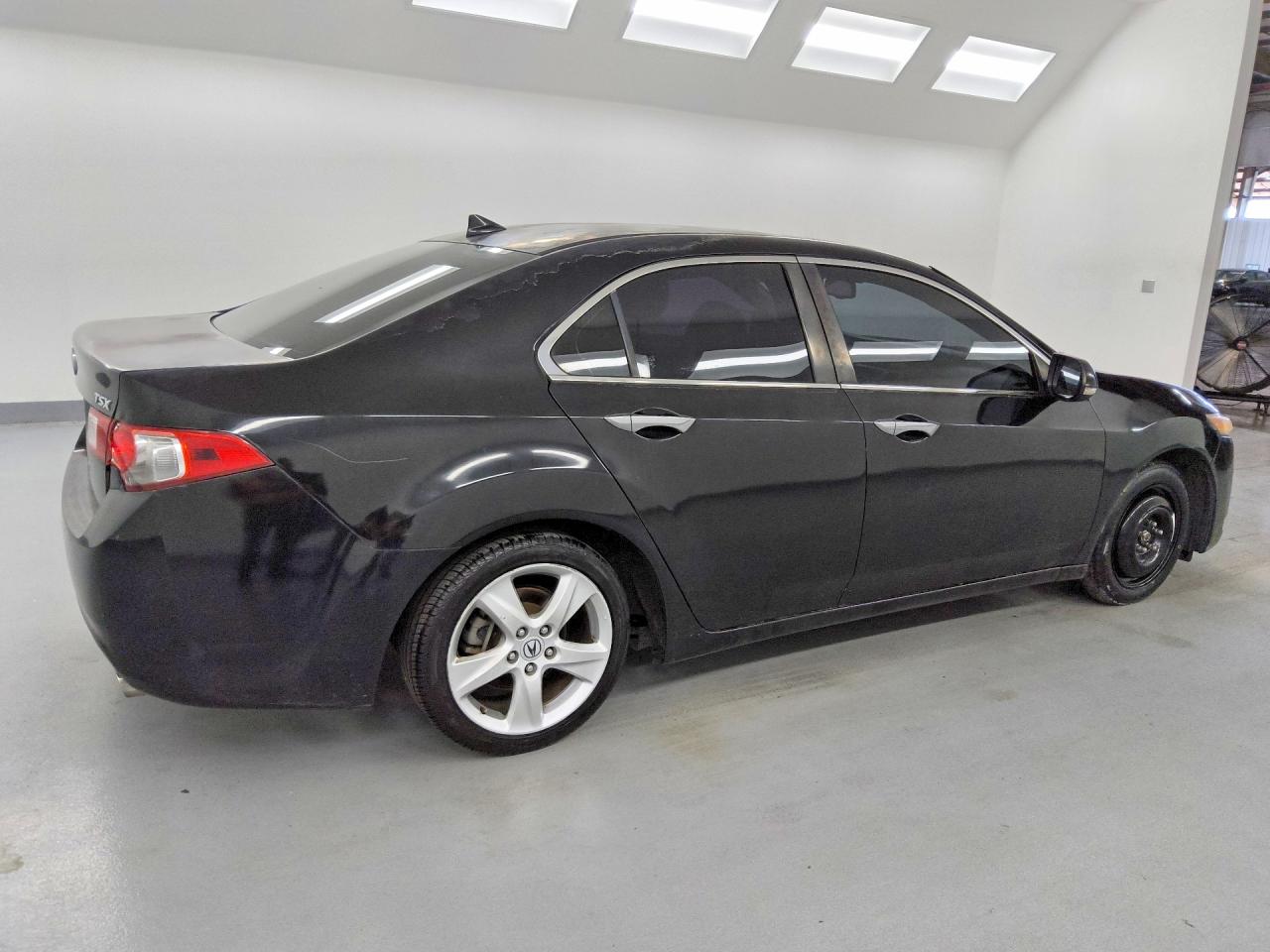 2010 Acura Tsx Black vin: JH4CU2F69AC000506