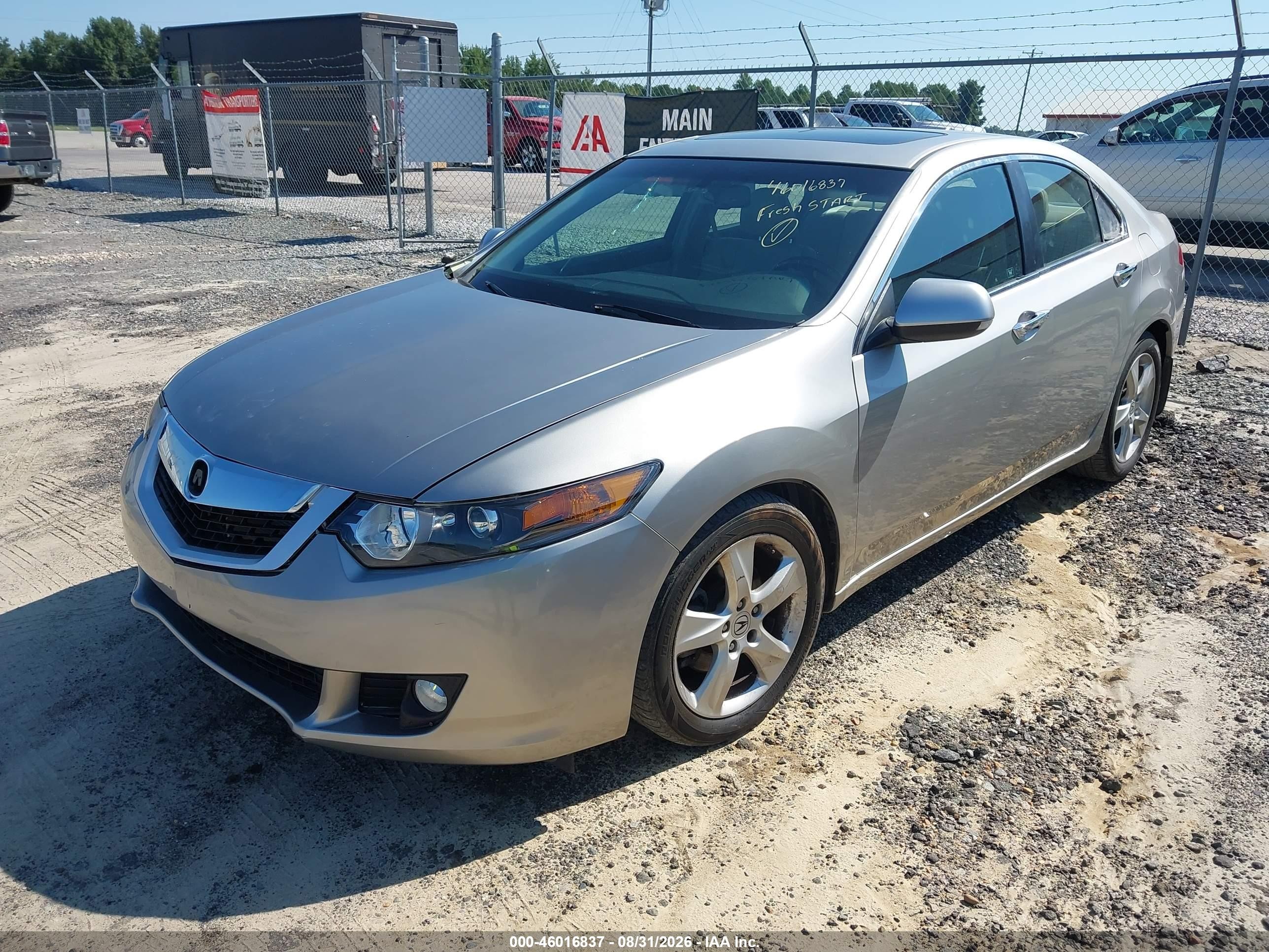 2010 Acura Tsx 2.4 Silver vin: JH4CU2F69AC005110
