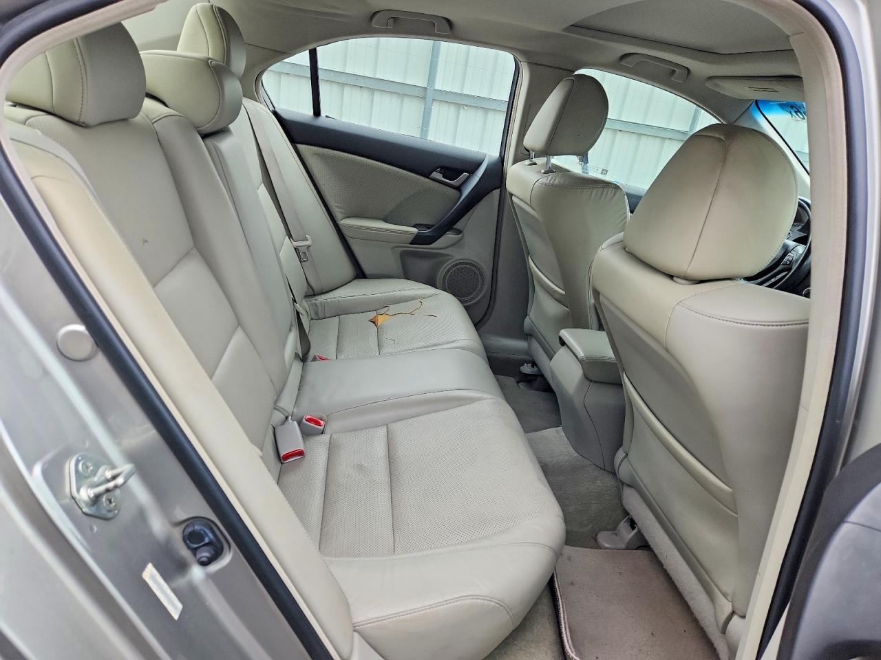 2010 Acura Tsx Серебряный vin: JH4CU2F69AC005625