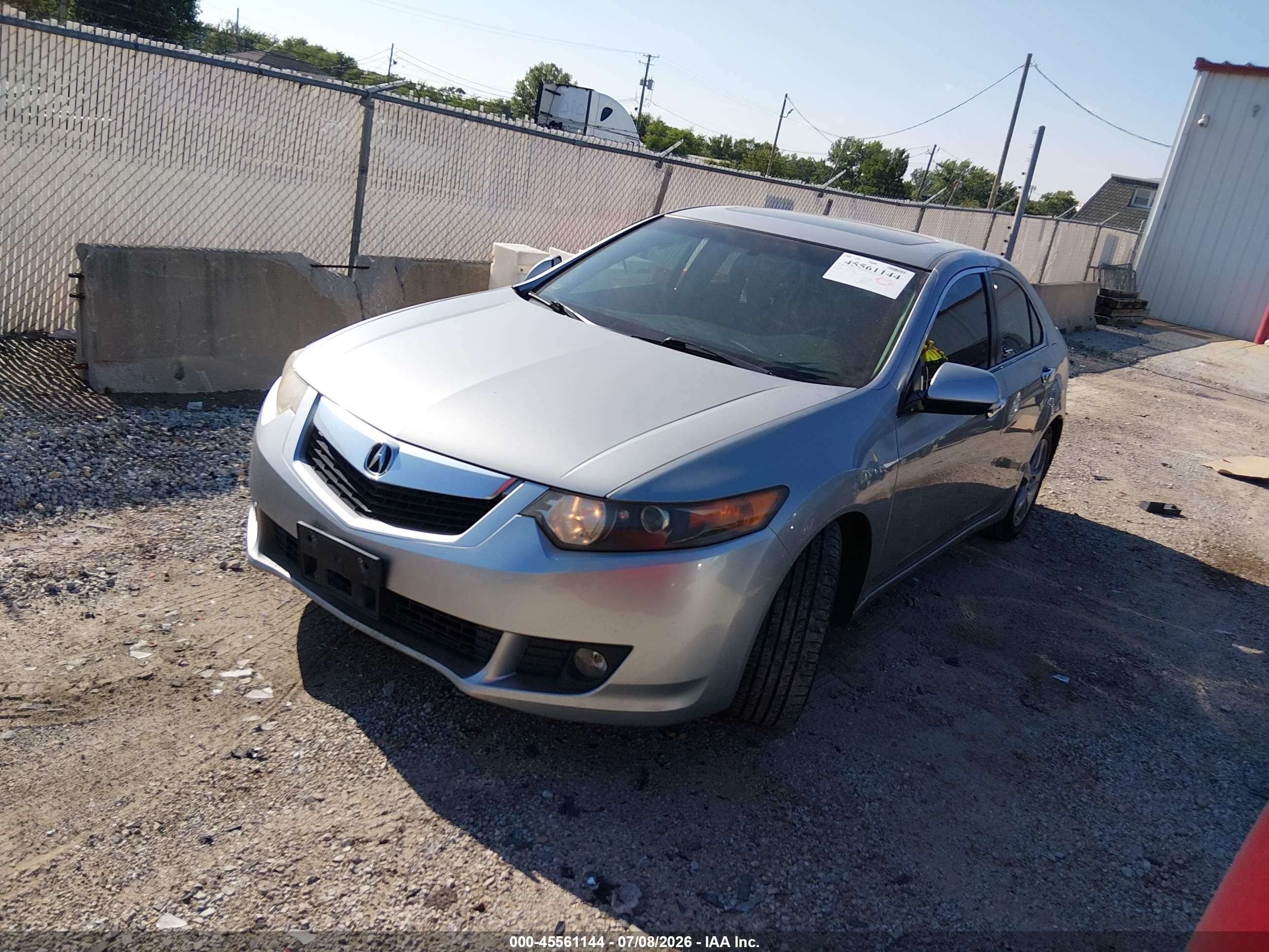 2010 Acura Tsx 2.4 Silver vin: JH4CU2F69AC011053
