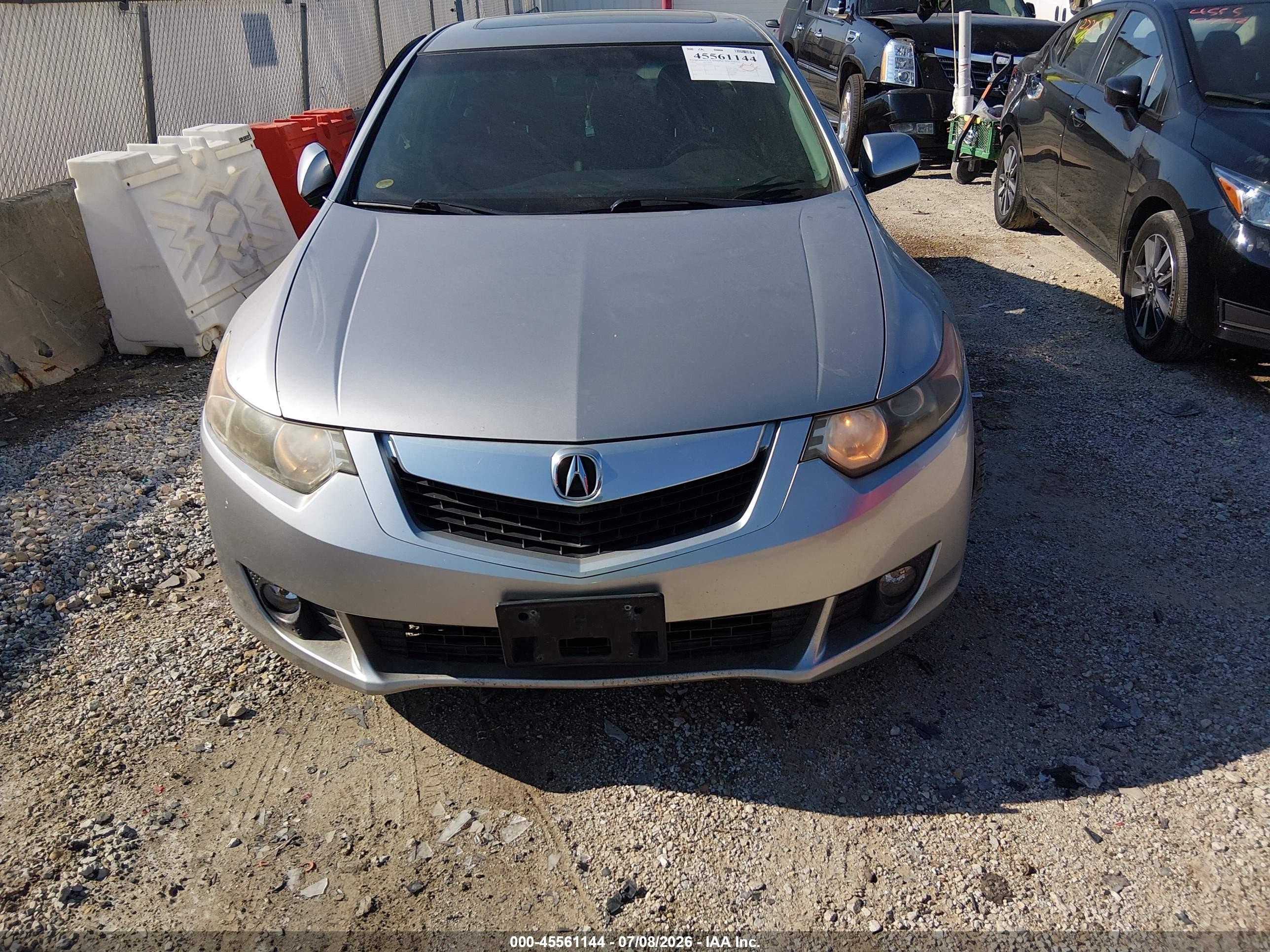 2010 Acura Tsx 2.4 Silver vin: JH4CU2F69AC011053