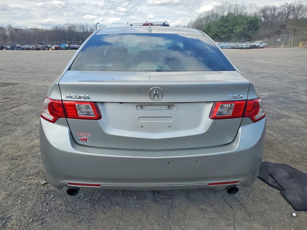2010 Acura Tsx Silver vin: JH4CU2F69AC018682