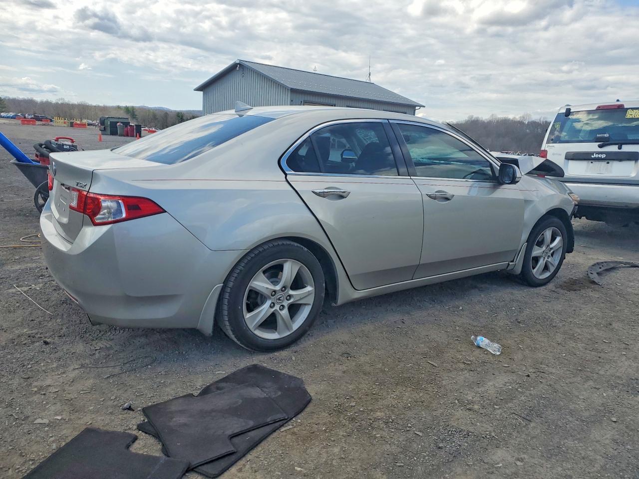 2010 Acura Tsx Silver vin: JH4CU2F69AC018682
