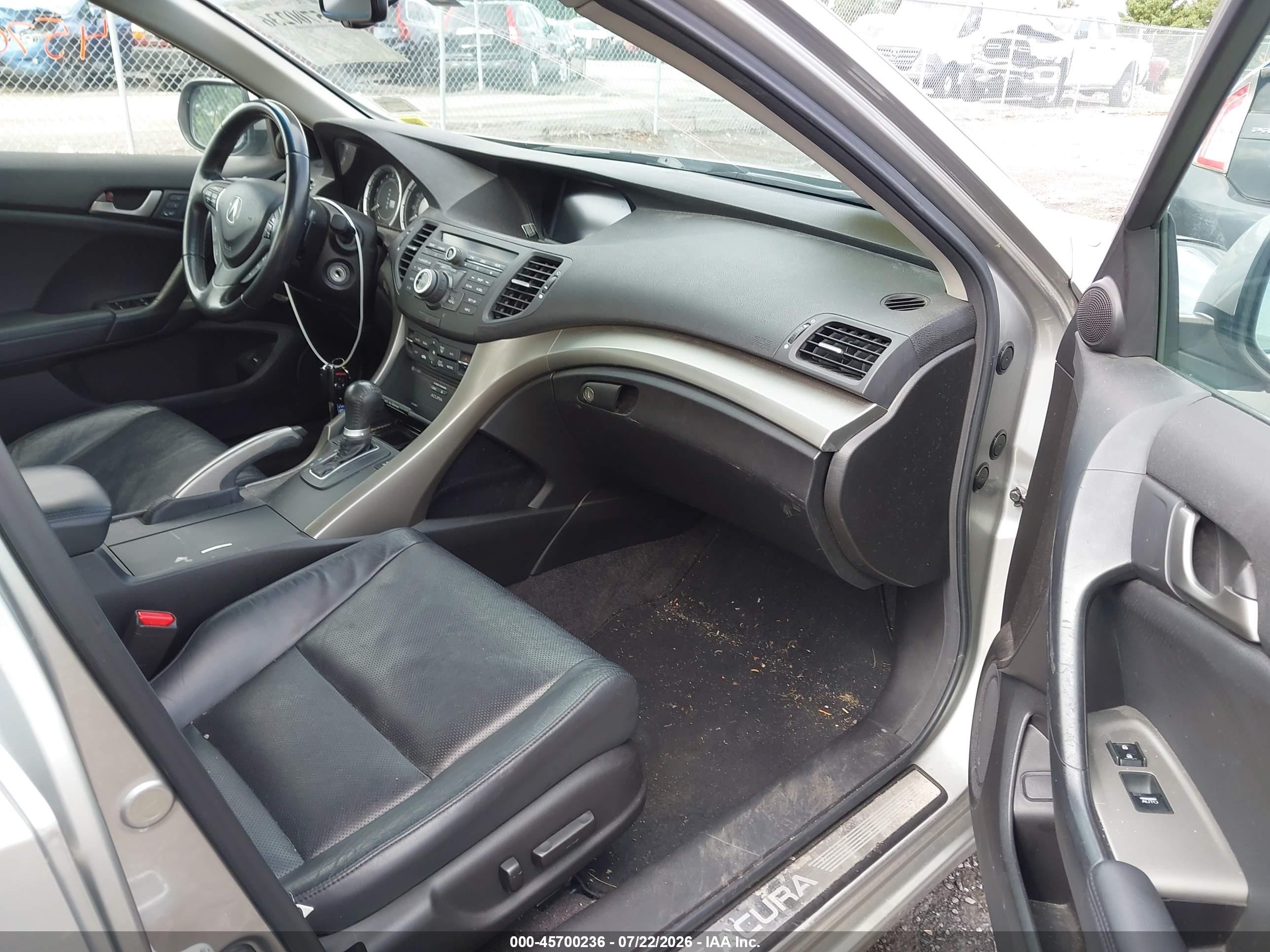 2010 Acura Tsx 2.4 Silver vin: JH4CU2F69AC022621