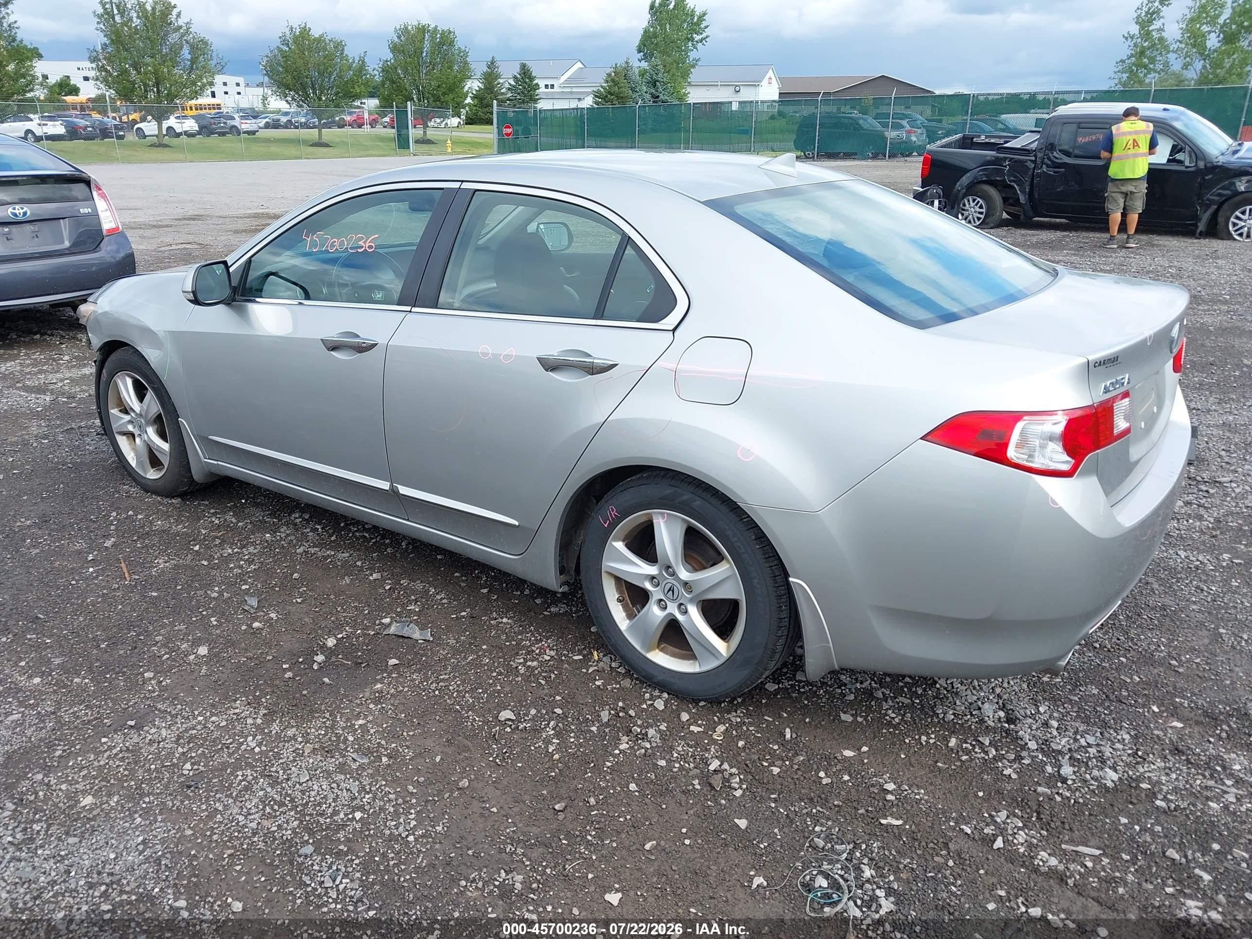 2010 Acura Tsx 2.4 Silver vin: JH4CU2F69AC022621
