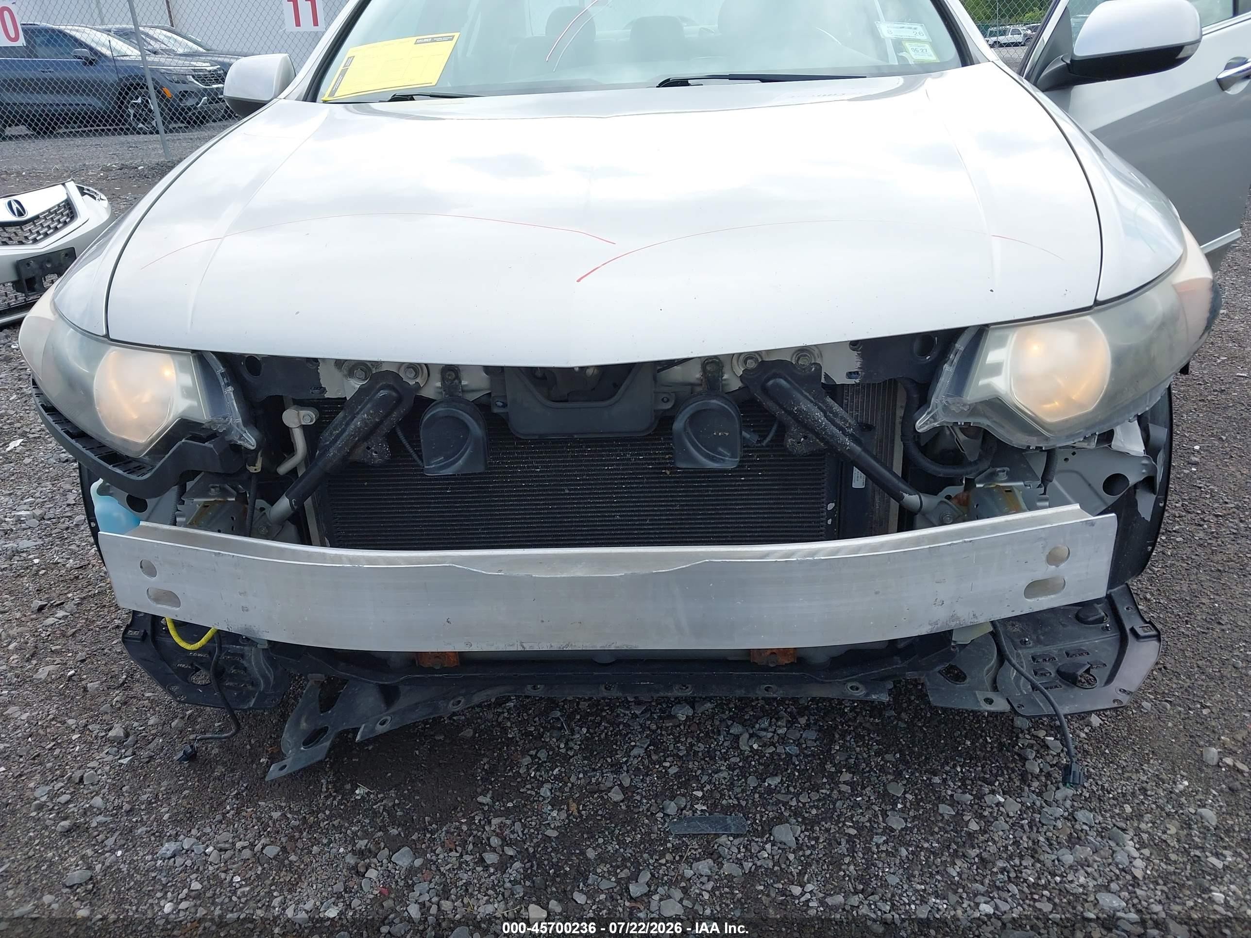 2010 Acura Tsx 2.4 Silver vin: JH4CU2F69AC022621