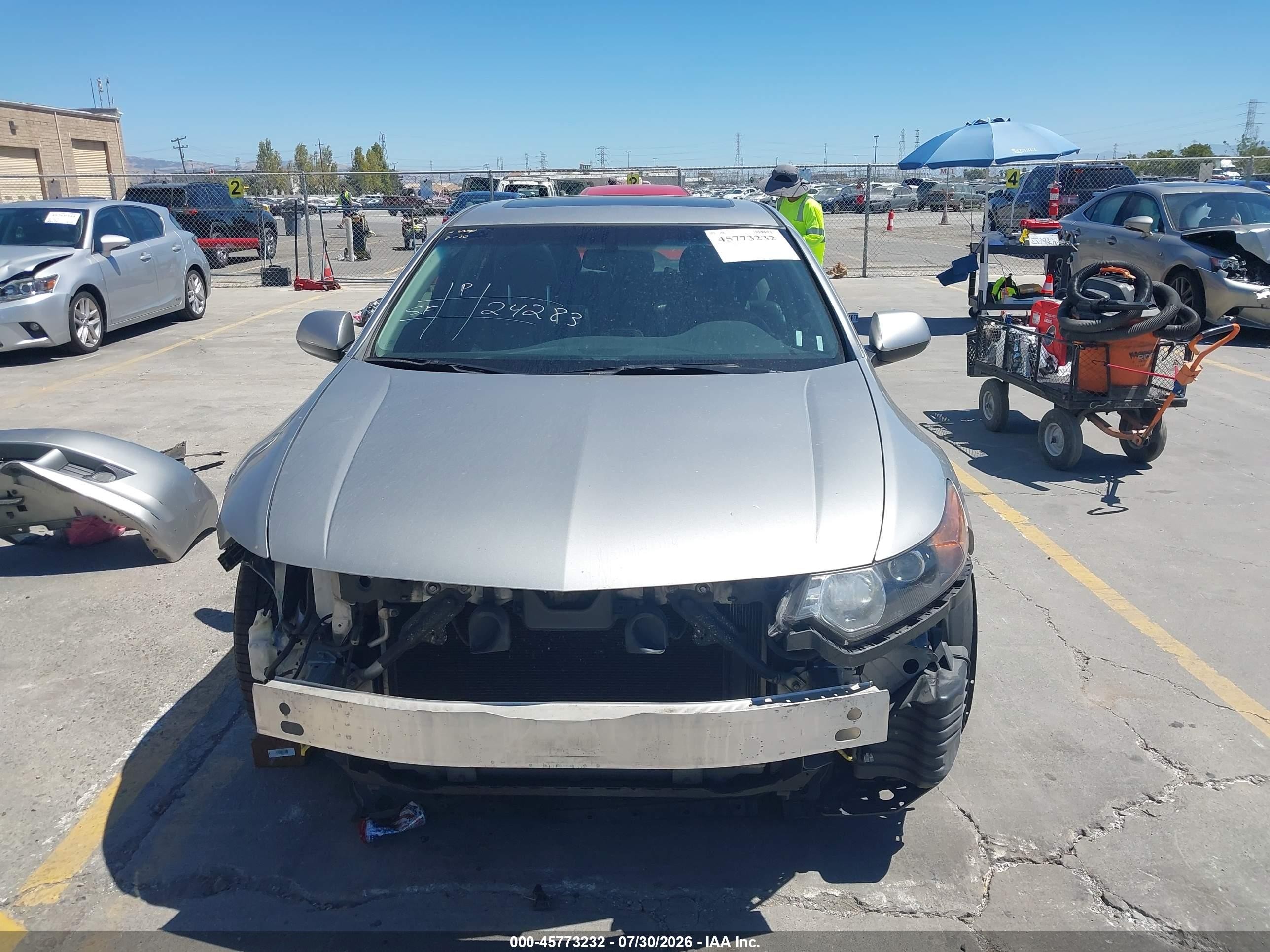 2010 Acura Tsx 2.4 Silver vin: JH4CU2F69AC027348