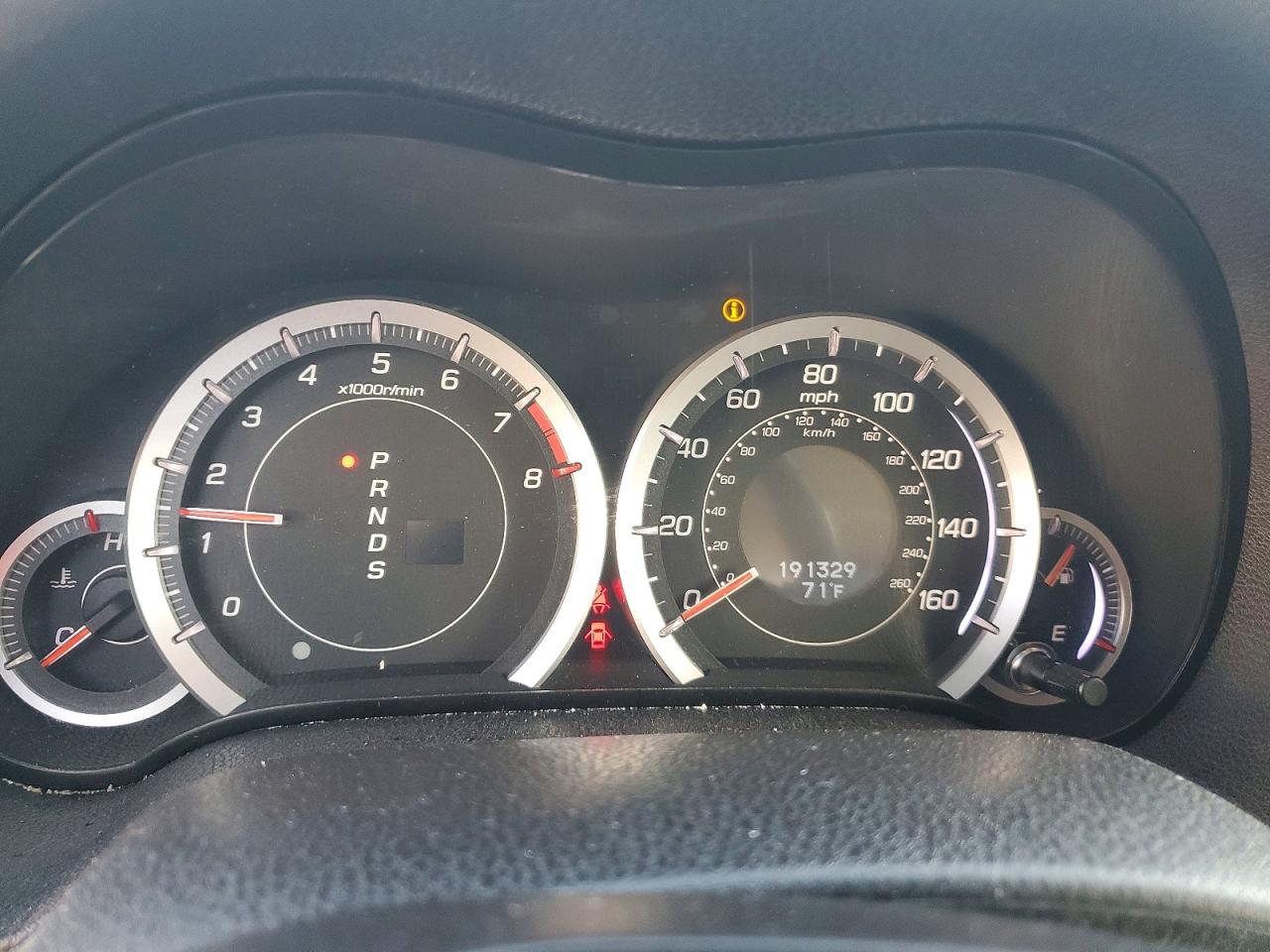2011 Acura Tsx Burgundy vin: JH4CU2F69BC013533