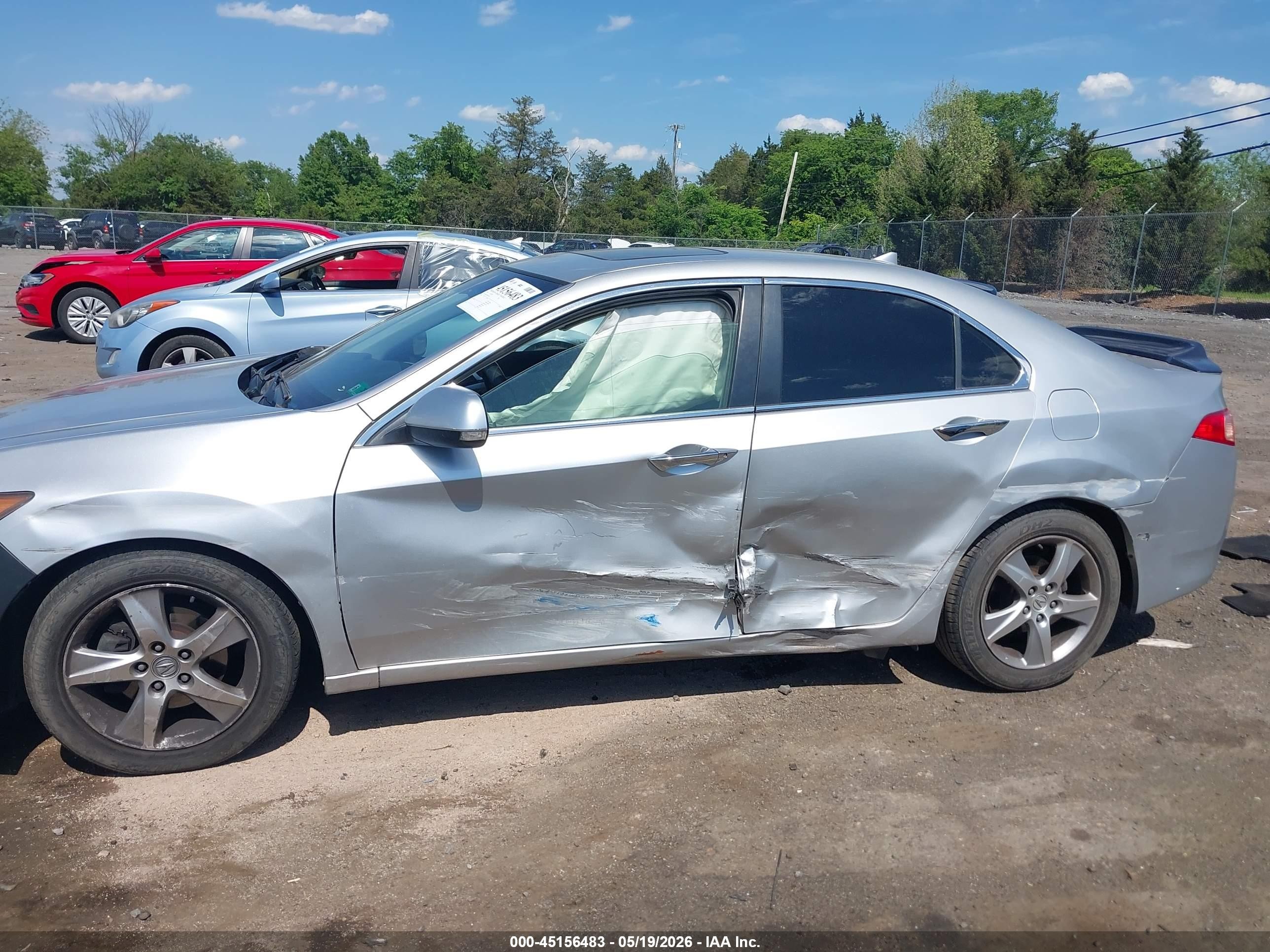 2012 Acura Tsx 2.4 Серебряный vin: JH4CU2F69CC019236