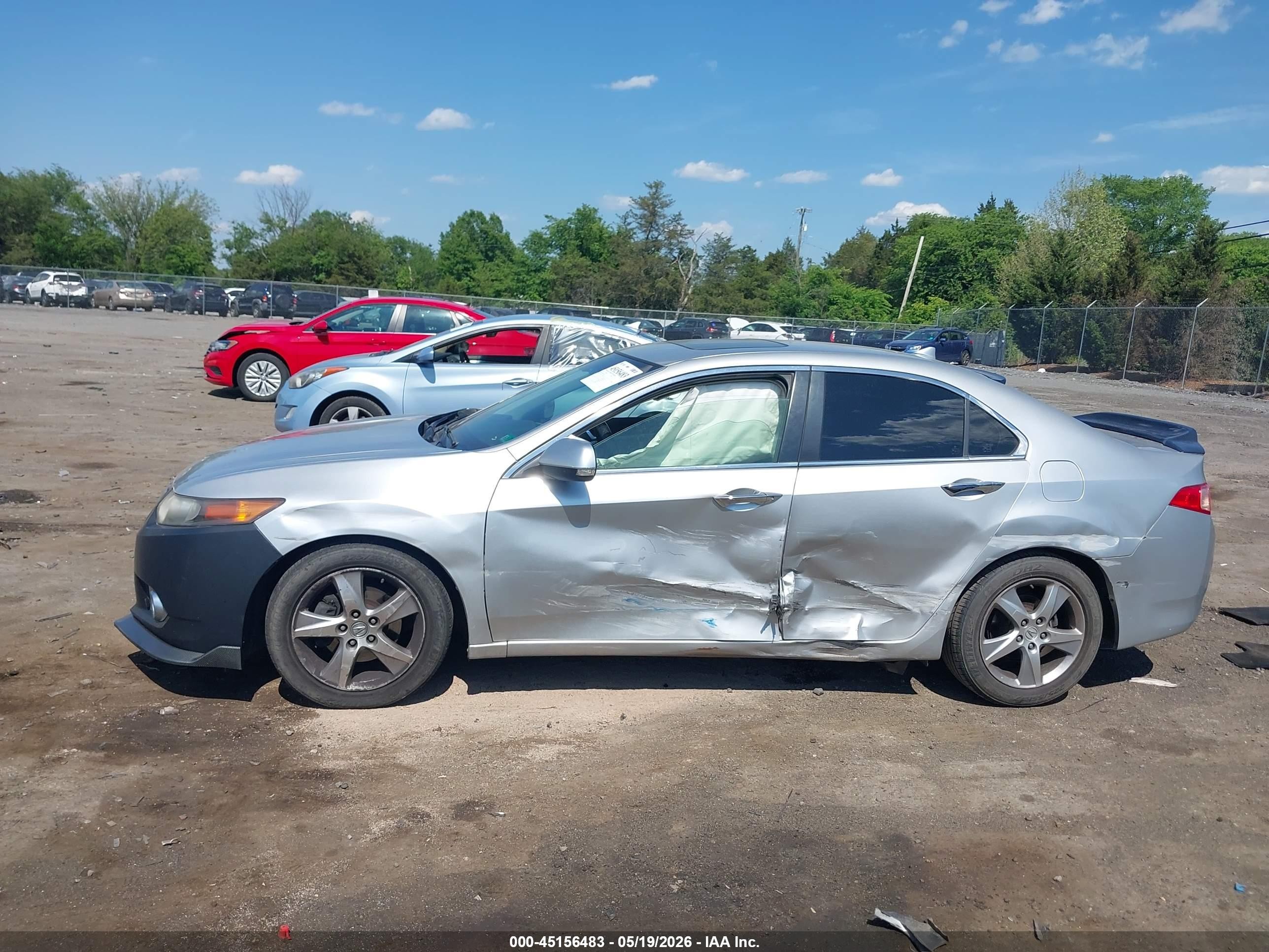 2012 Acura Tsx 2.4 Серебряный vin: JH4CU2F69CC019236