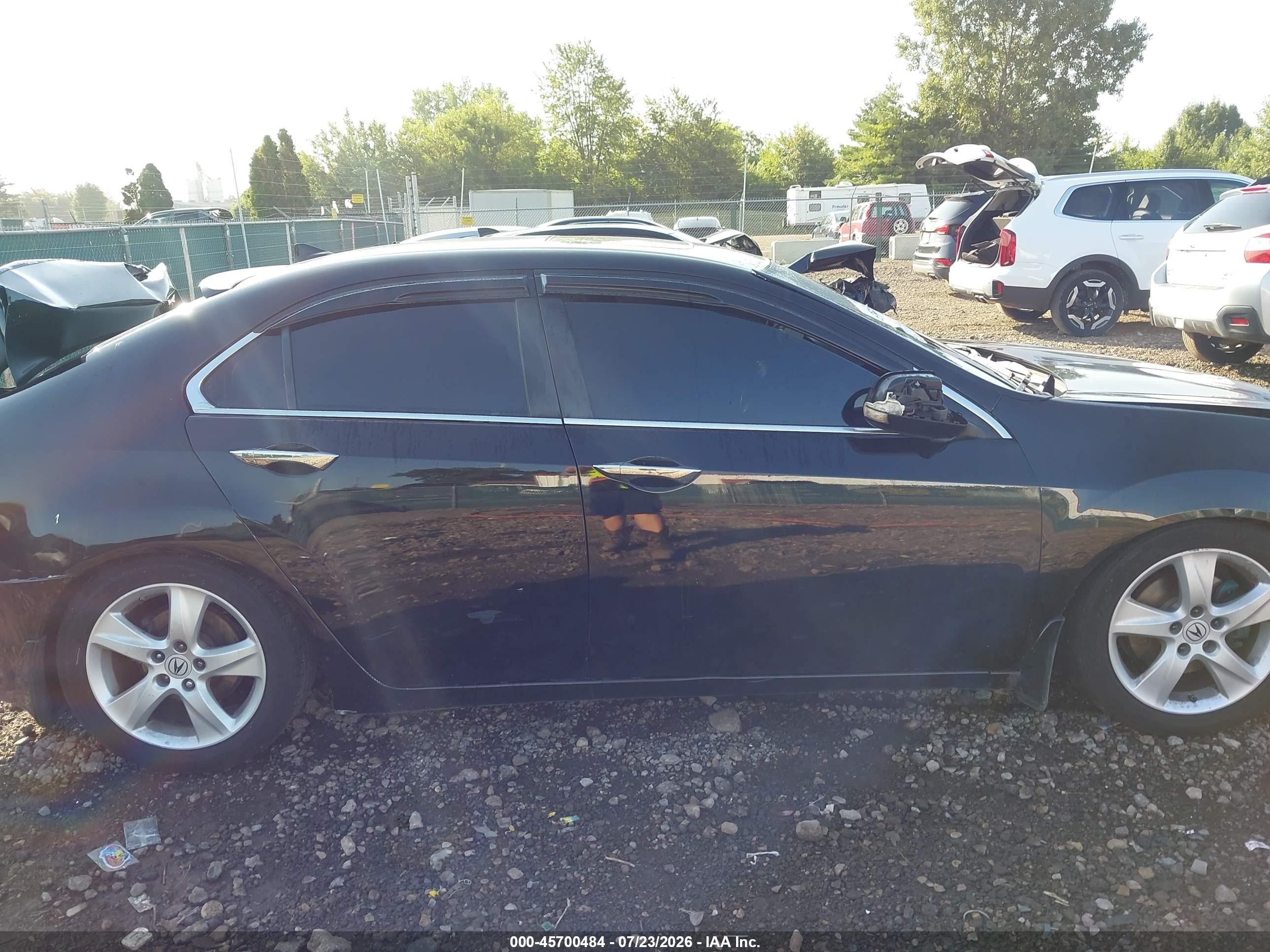 2010 Acura Tsx   Black vin: JH4CU2F6XAC000997