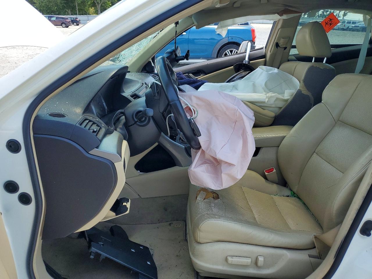 2010 Acura Tsx White vin: JH4CU2F6XAC001650