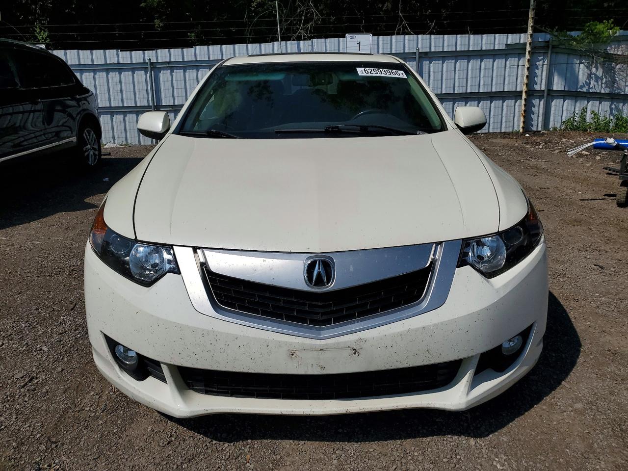 2010 Acura Tsx White vin: JH4CU2F6XAC011899