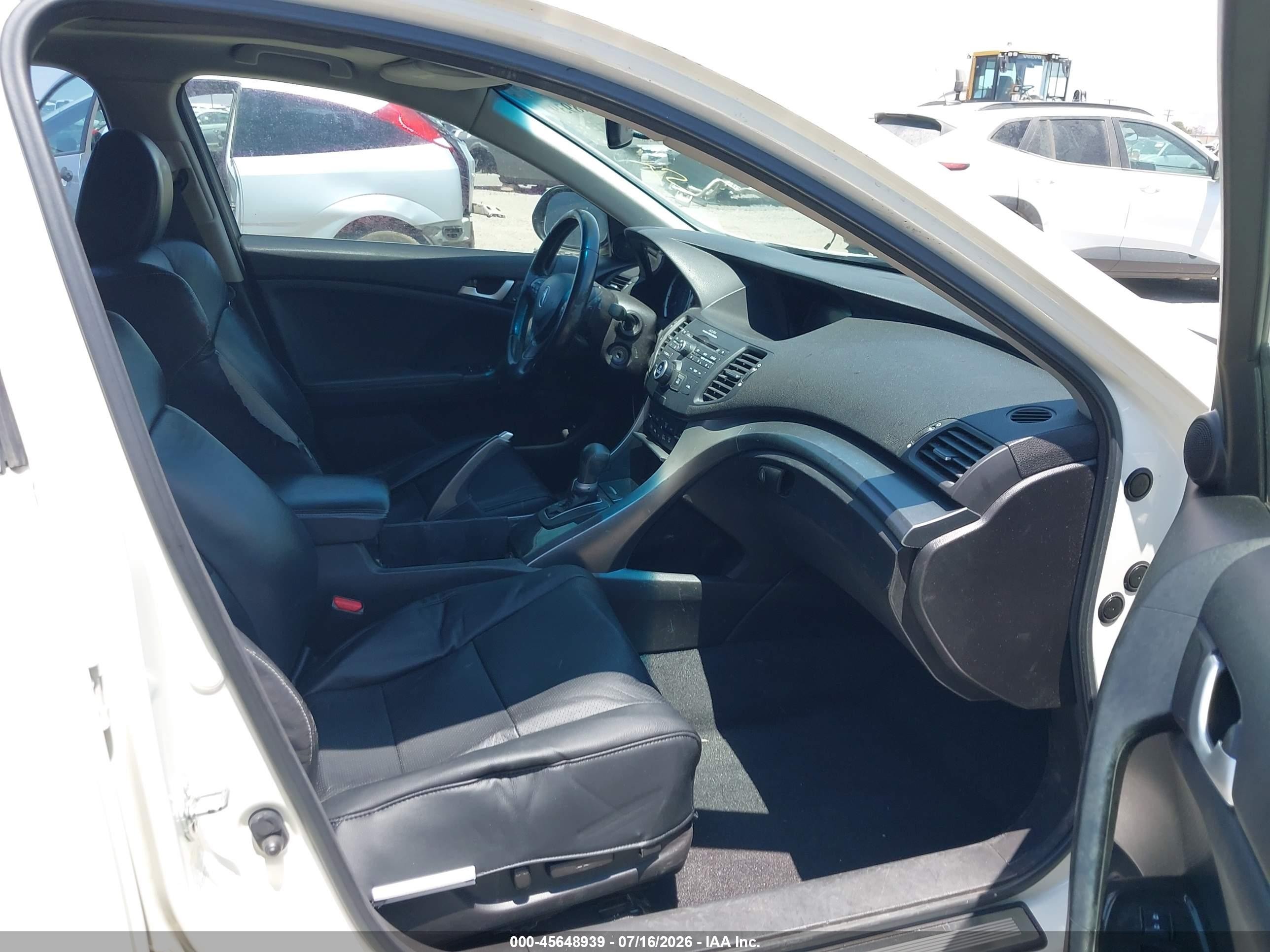 2011 Acura Tsx 2.4 White vin: JH4CU2F6XBC005683