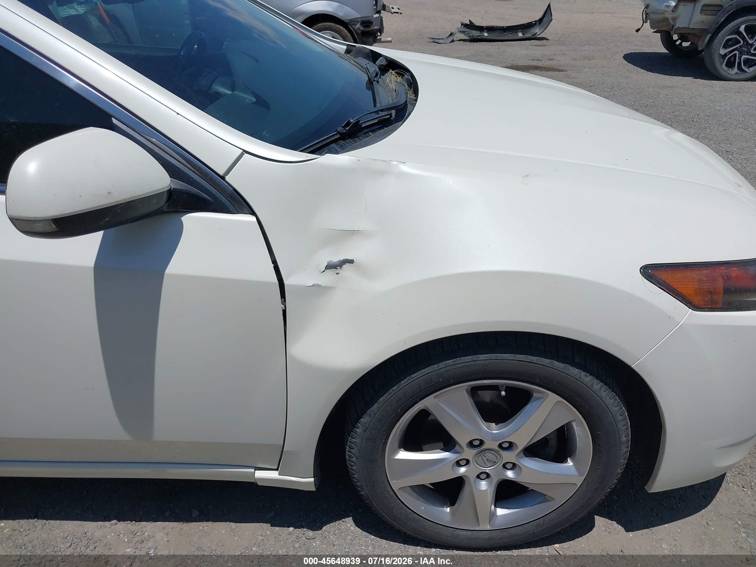 2011 Acura Tsx 2.4 White vin: JH4CU2F6XBC005683