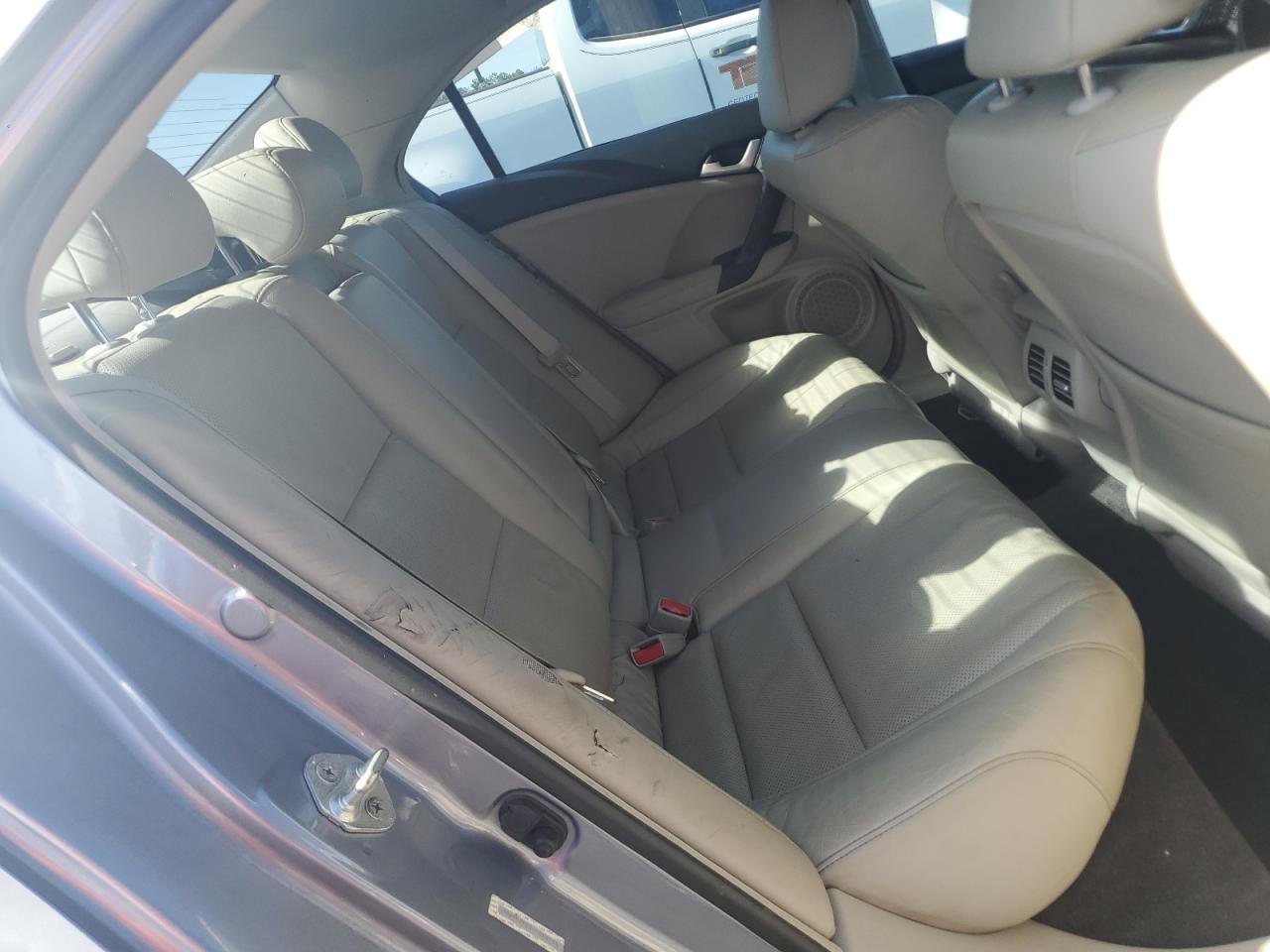 2012 Acura Tsx Tech Серебряный vin: JH4CU2F6XCC018158