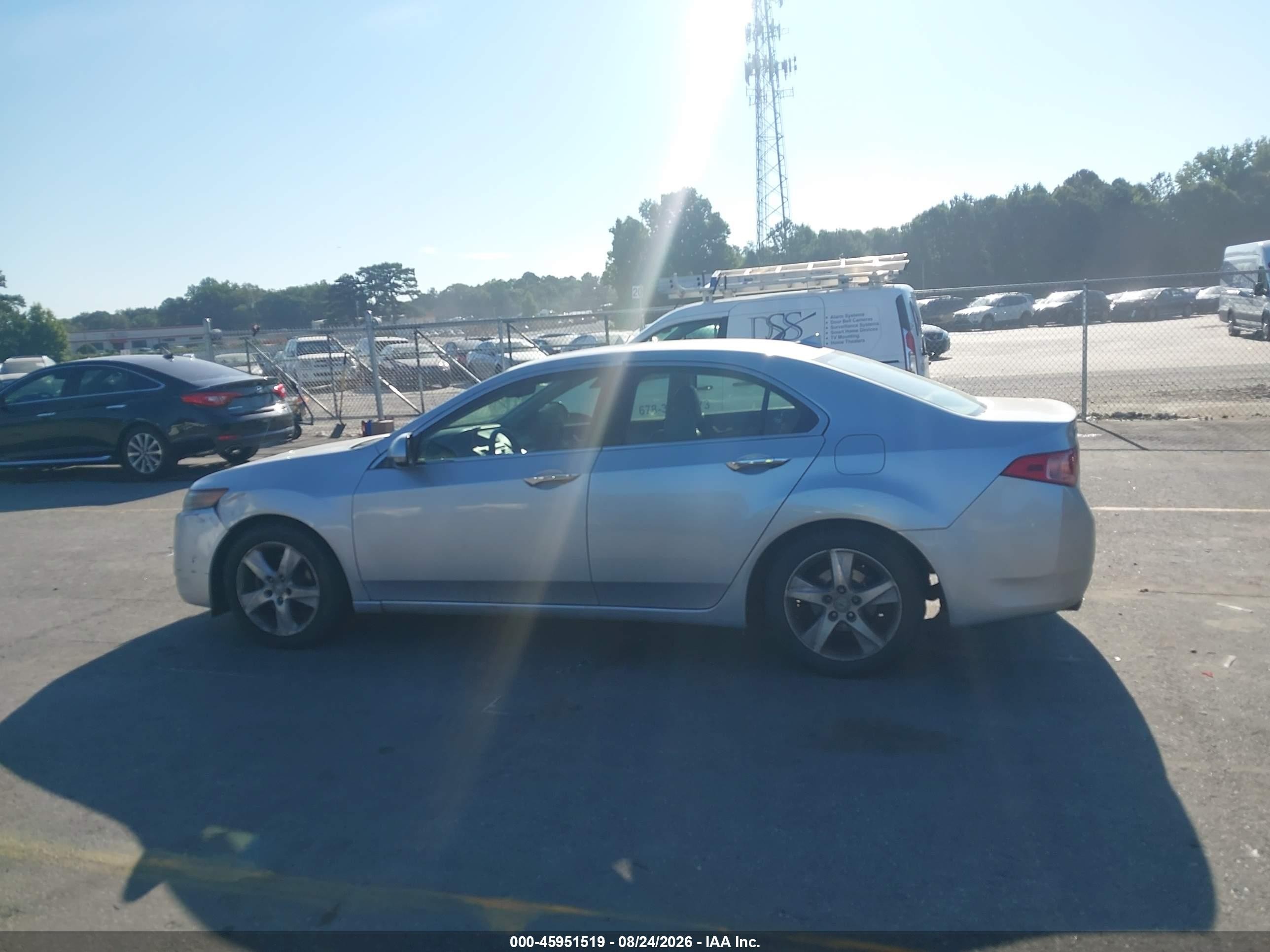 2012 Acura Tsx 2.4 Silver vin: JH4CU2F6XCC020346